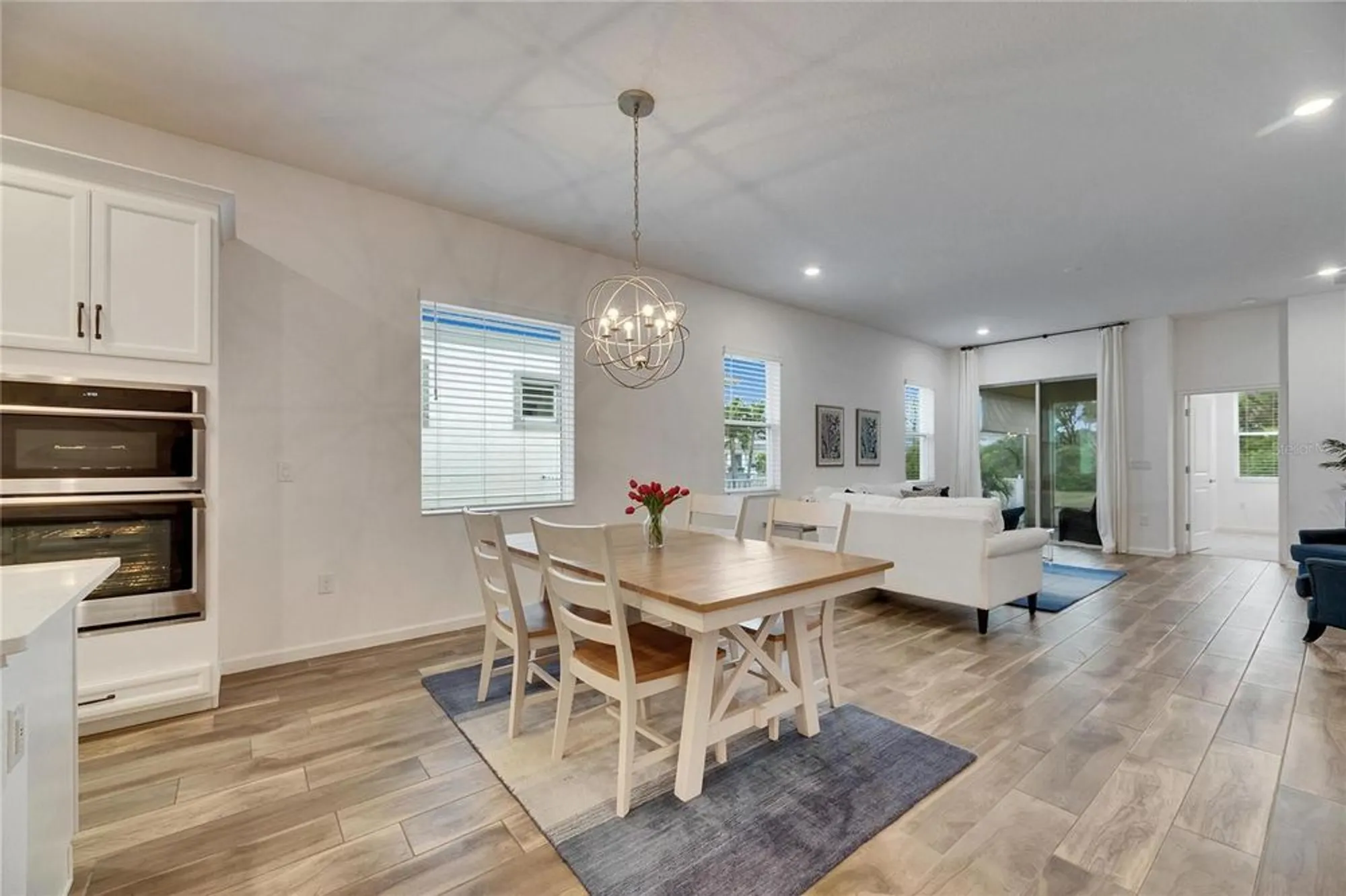 Property Slideshow image 25 of 87 | 407 sandsend ct, Apollo Beach, FL, 33572