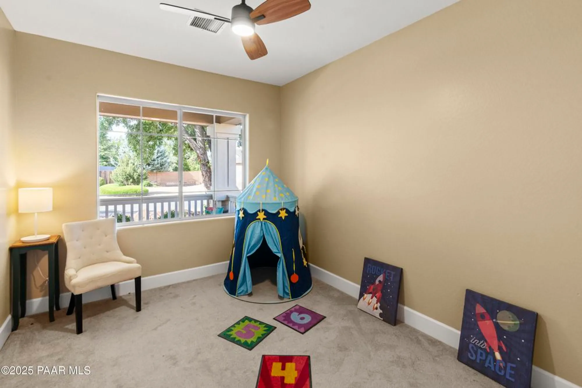 Property Slideshow image 9 of 27 | 7673 e circle wagons way, Prescott Valley, AZ, 86315