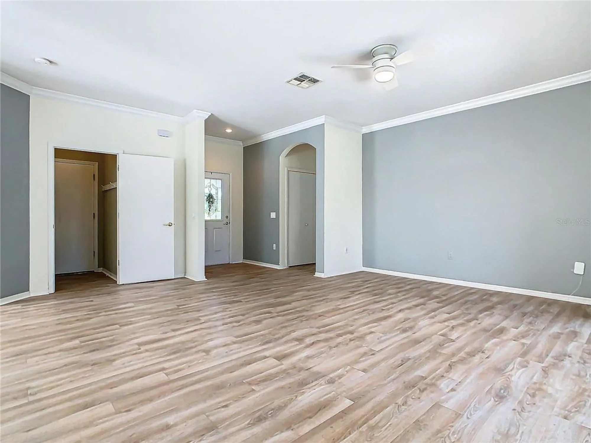 Property Slideshow image 13 of 80 | 243 new river dr, Kissimmee, FL, 34759