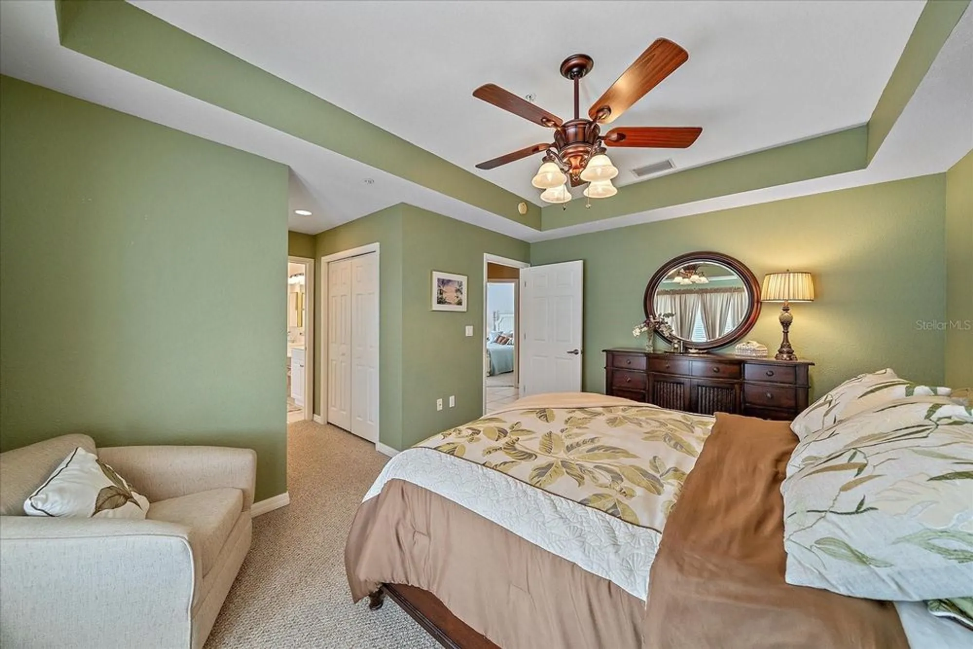 Property Slideshow image 17 of 44 | 6334 grand oak cir 201, Bradenton, FL, 34203
