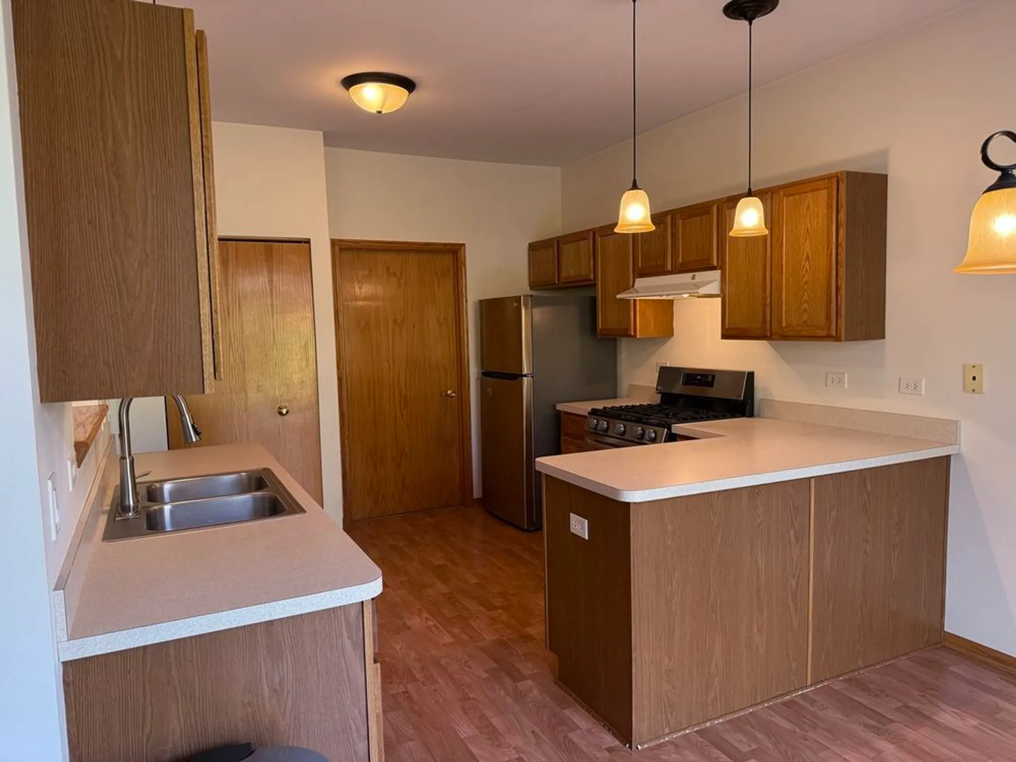 Property Slideshow image 6 of 21 | 17009 mendota dr # 17009, Lockport, IL, 60441