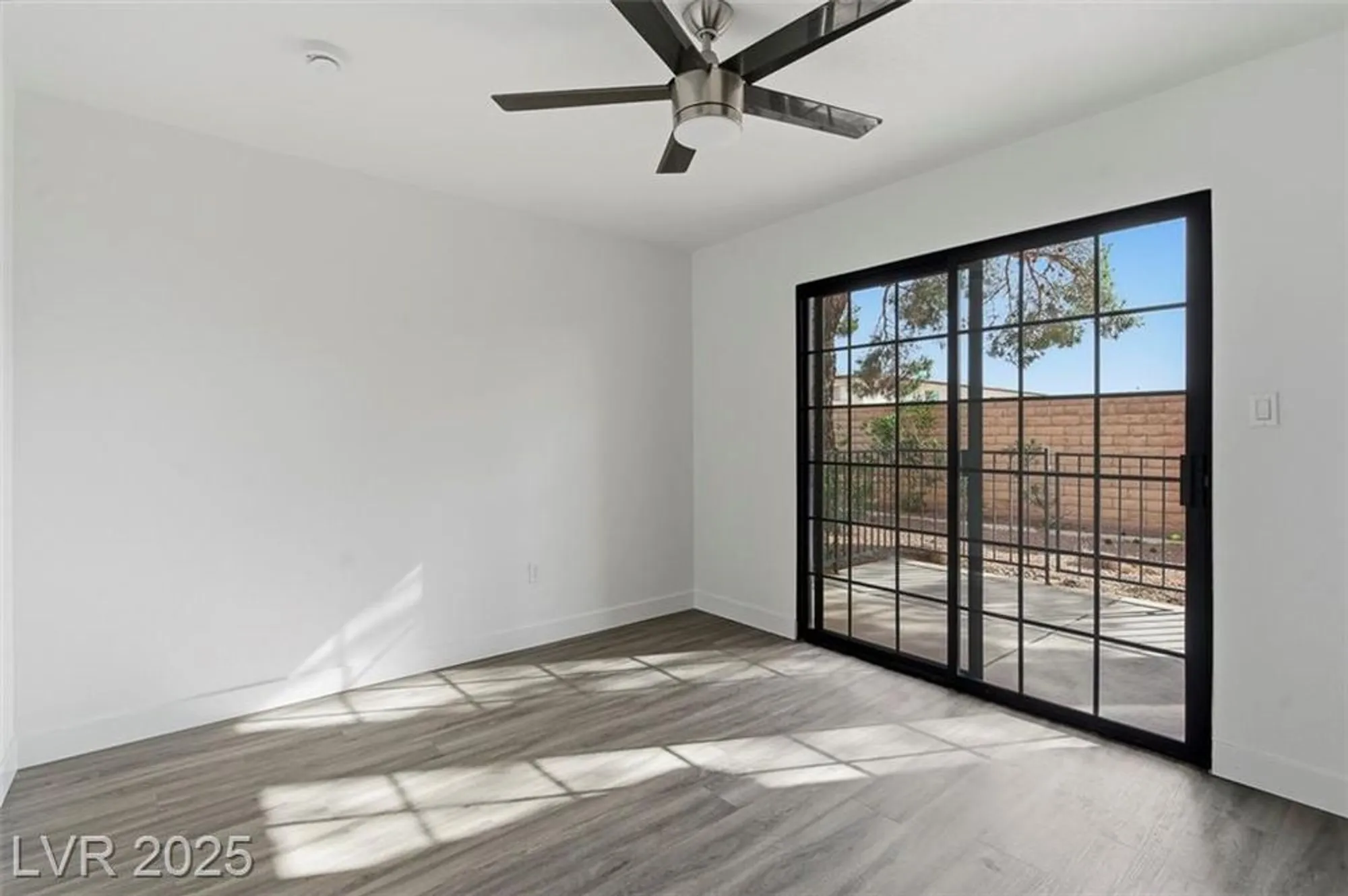 Property Slideshow image 9 of 34 | 2851 s valley view blvd 1141a, Las Vegas, NV, 89102