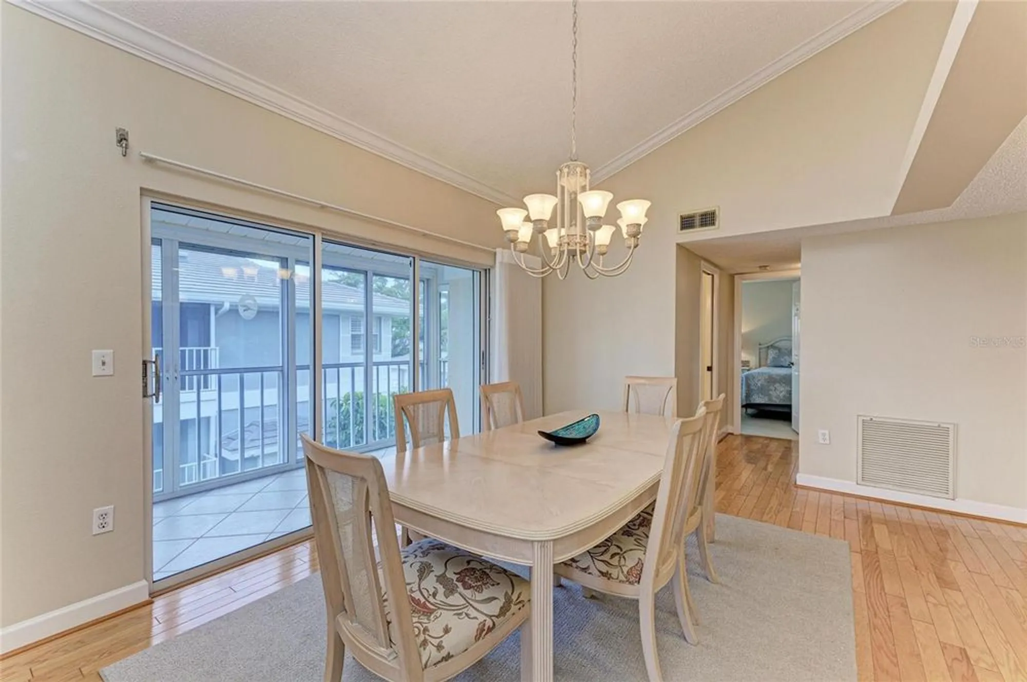Property Slideshow image 5 of 45 | 1247 edgewater cir # 1247, Bradenton, FL, 34209