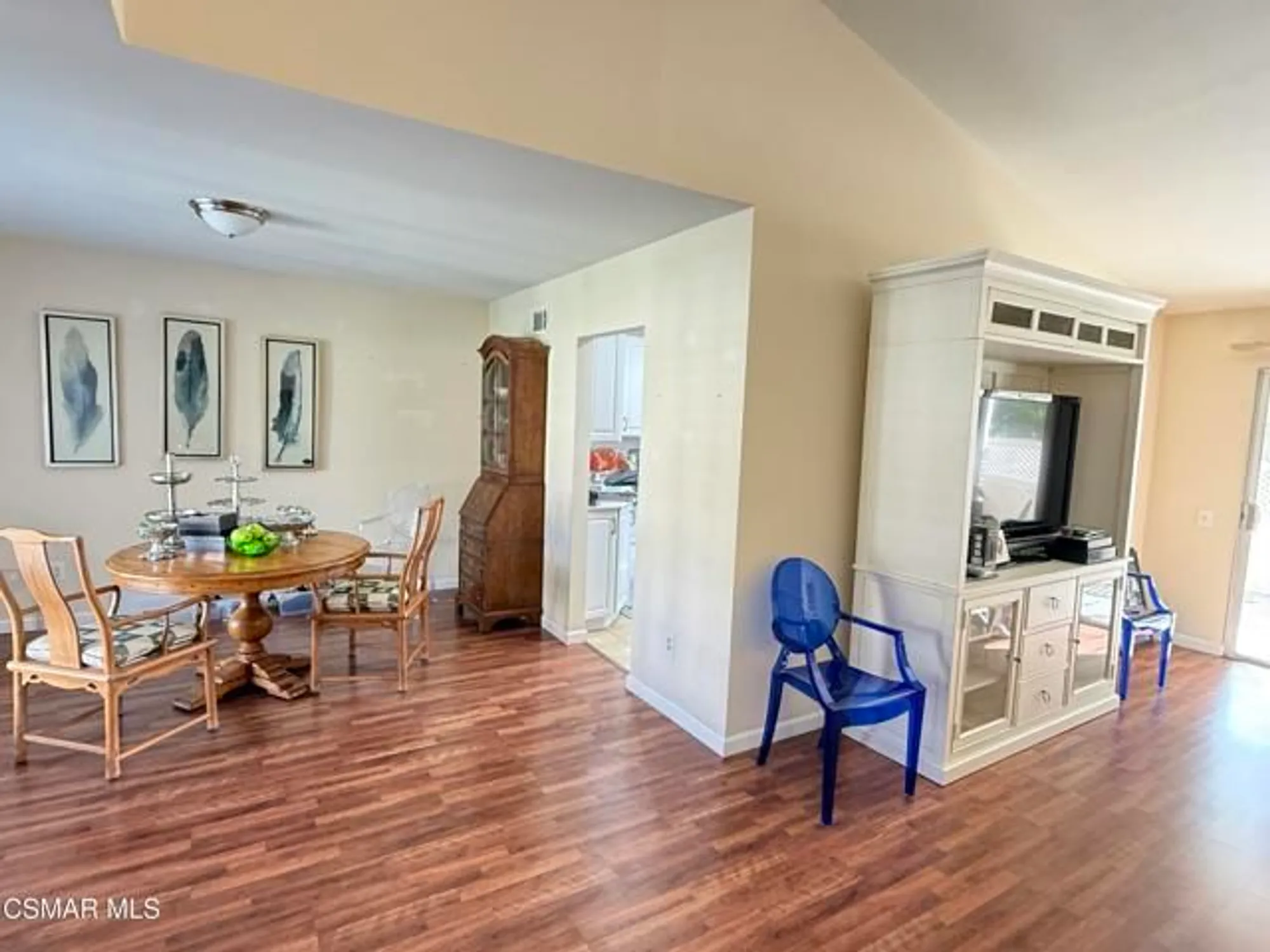 Property Slideshow image 5 of 24 | 25307 village 25, Camarillo, CA, 93012