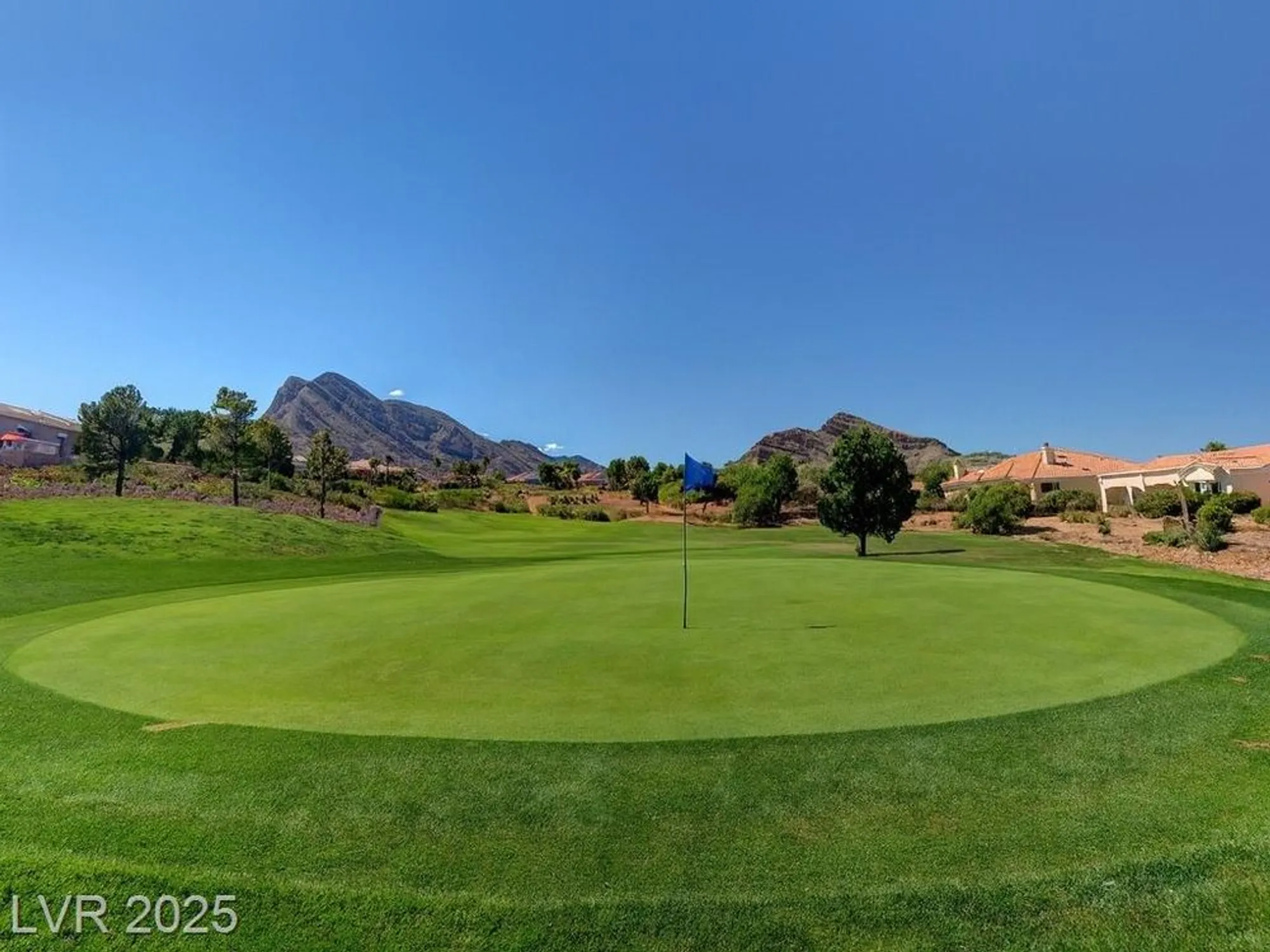 Property Slideshow image 36 of 63 | 9012 sundial dr, Las Vegas, NV, 89134