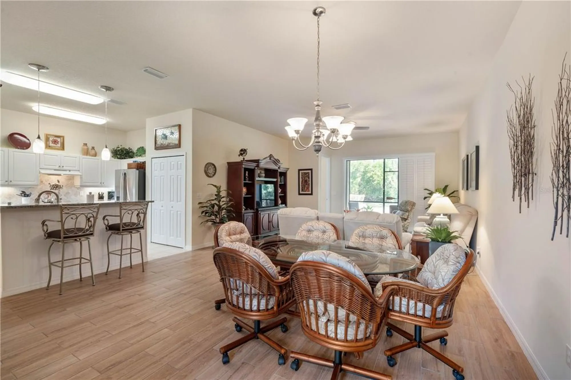 Property Slideshow image 4 of 45 | 1127 hansberry ct, Ormond Beach, FL, 32174