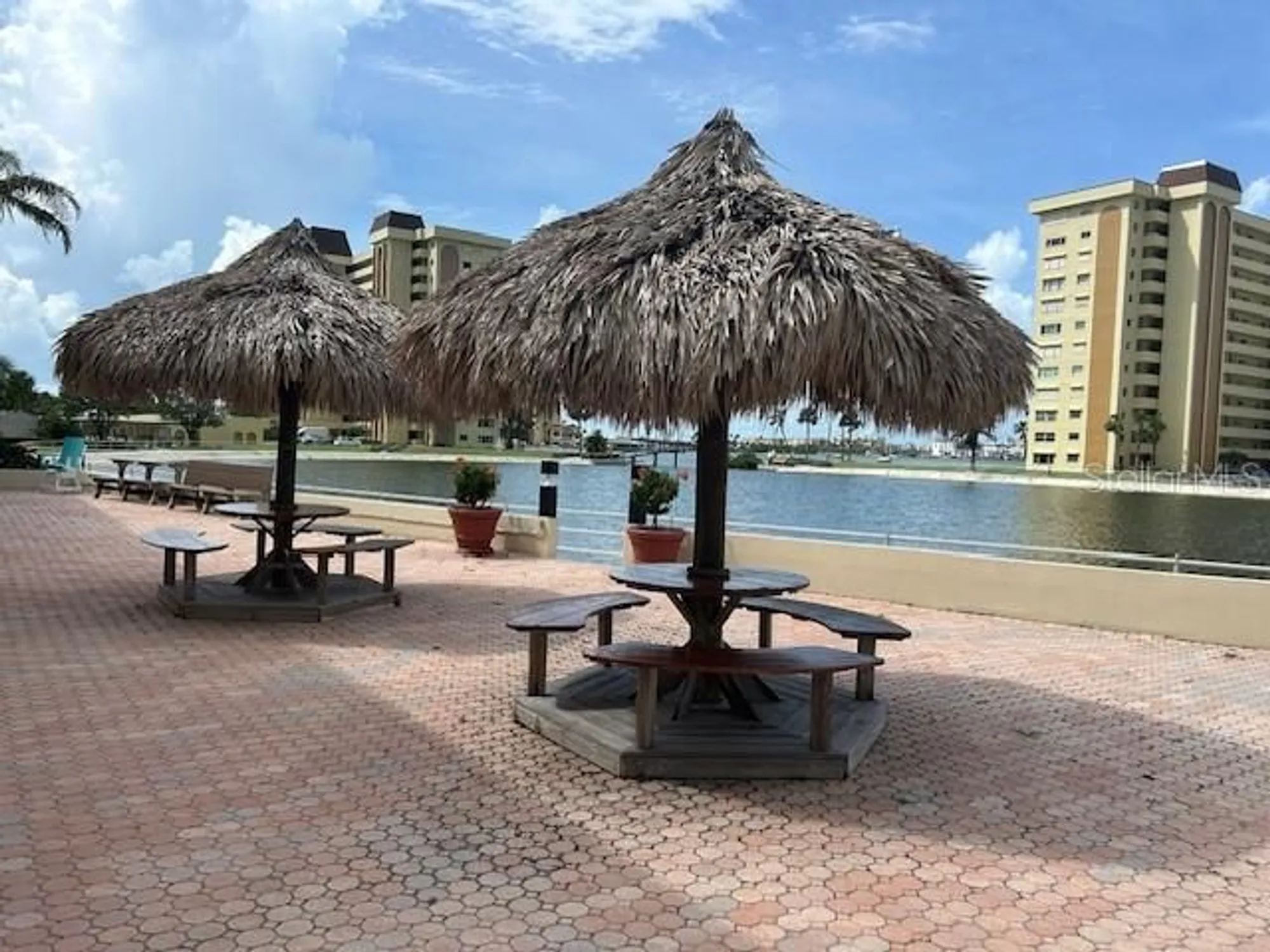 Property Slideshow image 40 of 47 | 4525 cove cir apt 1002, St Petersburg, FL, 33708
