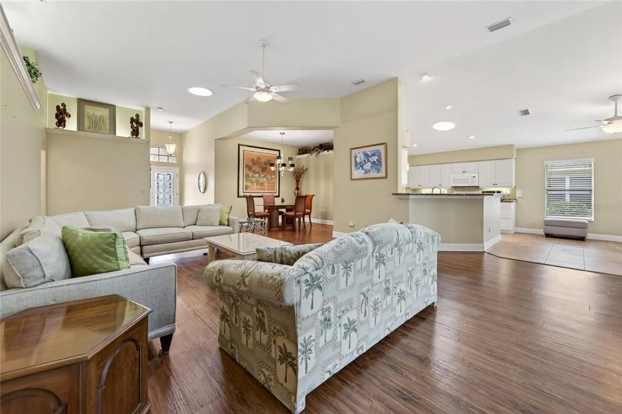 Property Slideshow image 6 of 46 | 5402 swordfern ct, Port Orange, FL, 32128