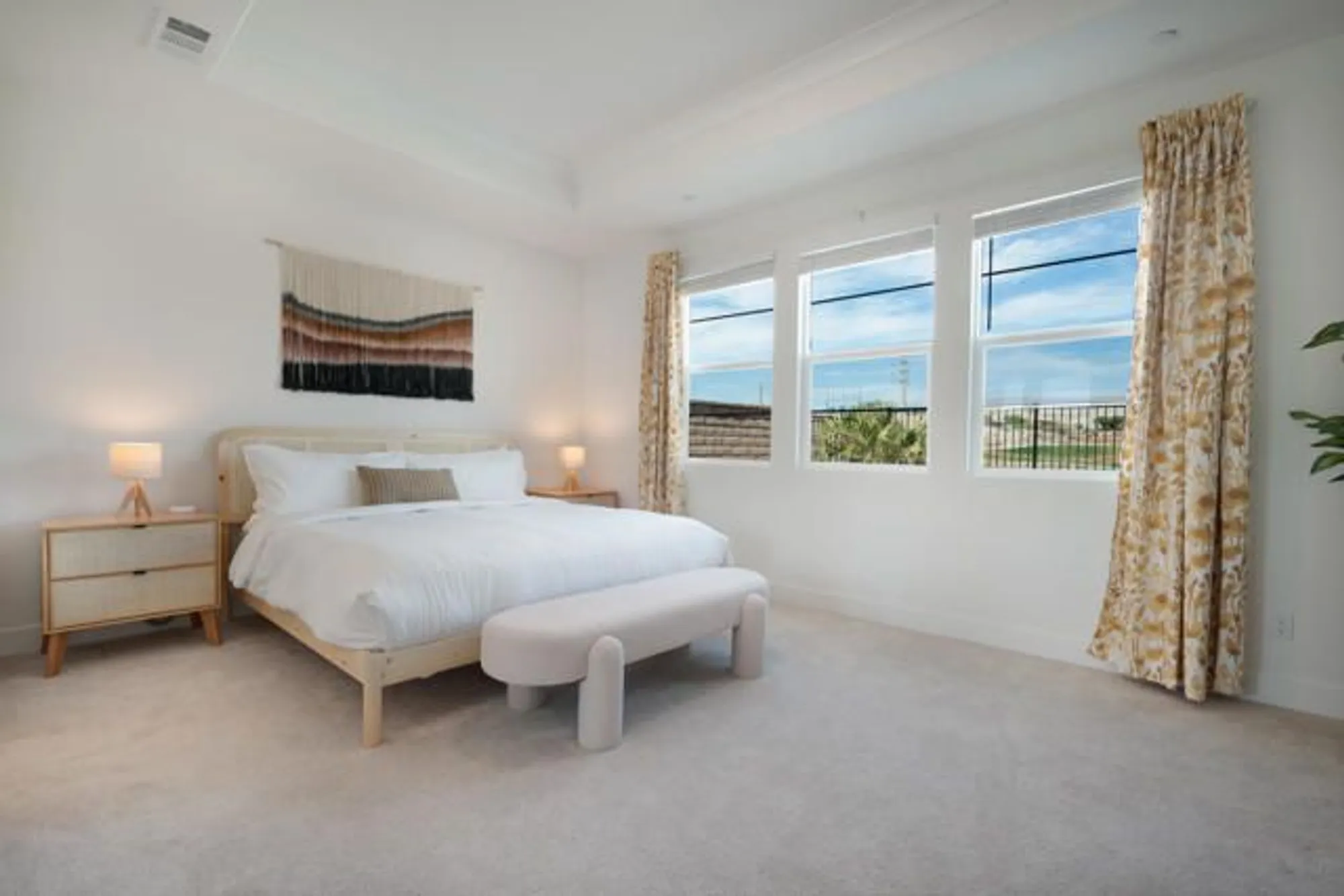 Property Slideshow image 15 of 43 | 84170 caviano dr, Indio, CA, 92203