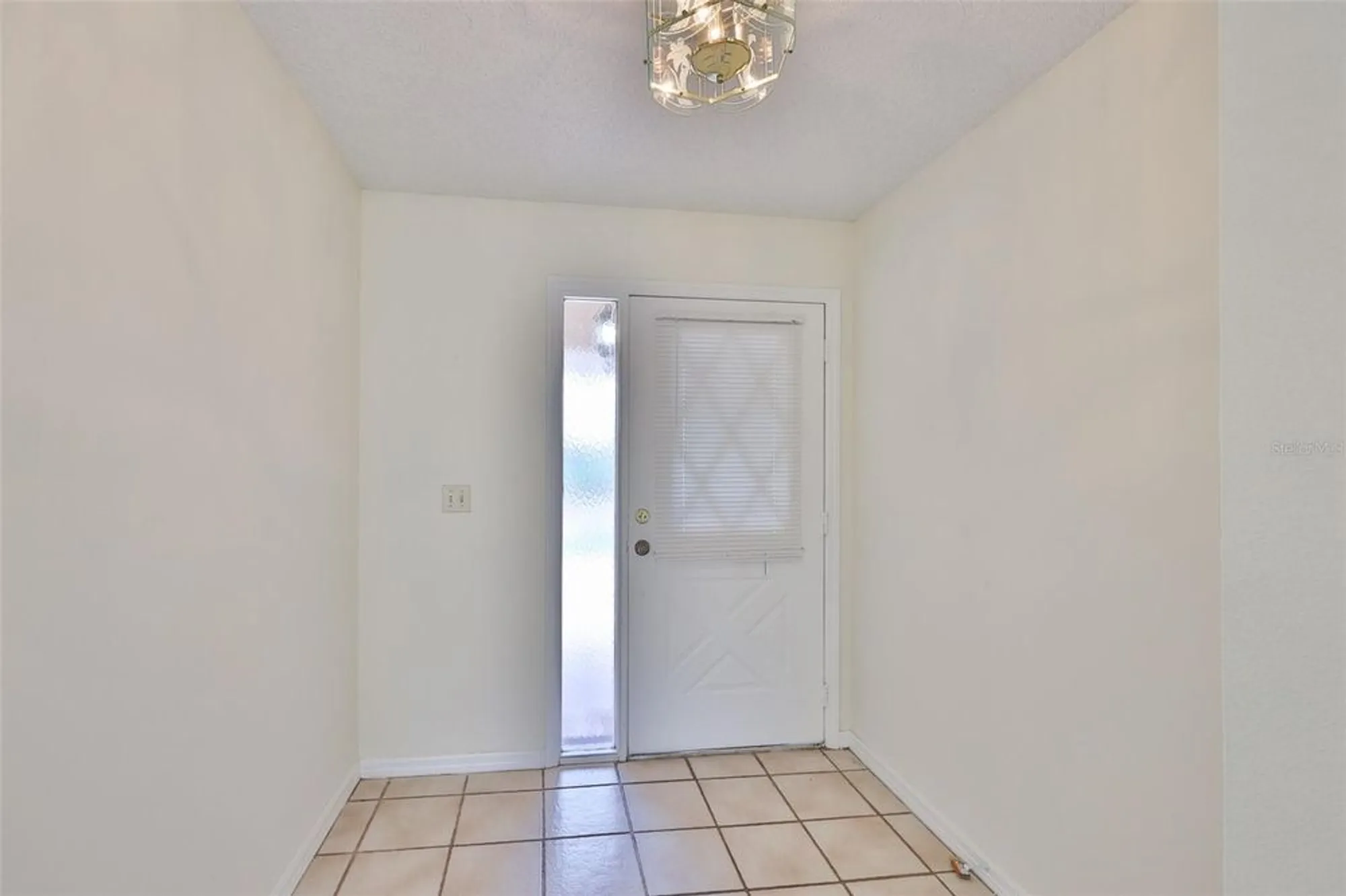 Property Slideshow image 7 of 22 | 1709 s pebble beach blvd, Sun City Center, FL, 33573