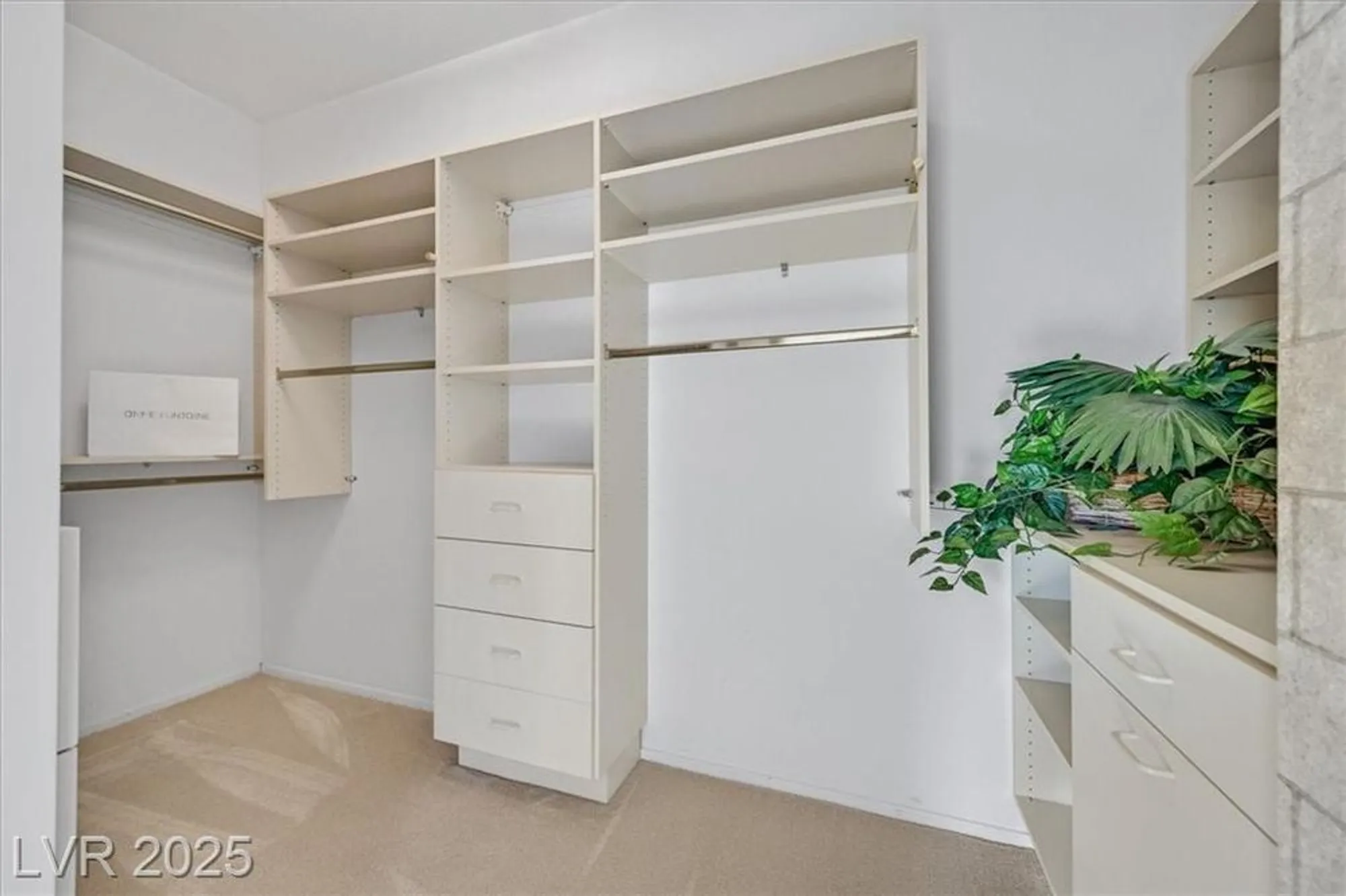 Property Slideshow image 35 of 63 | 1749 warrington dr, Henderson, NV, 89052