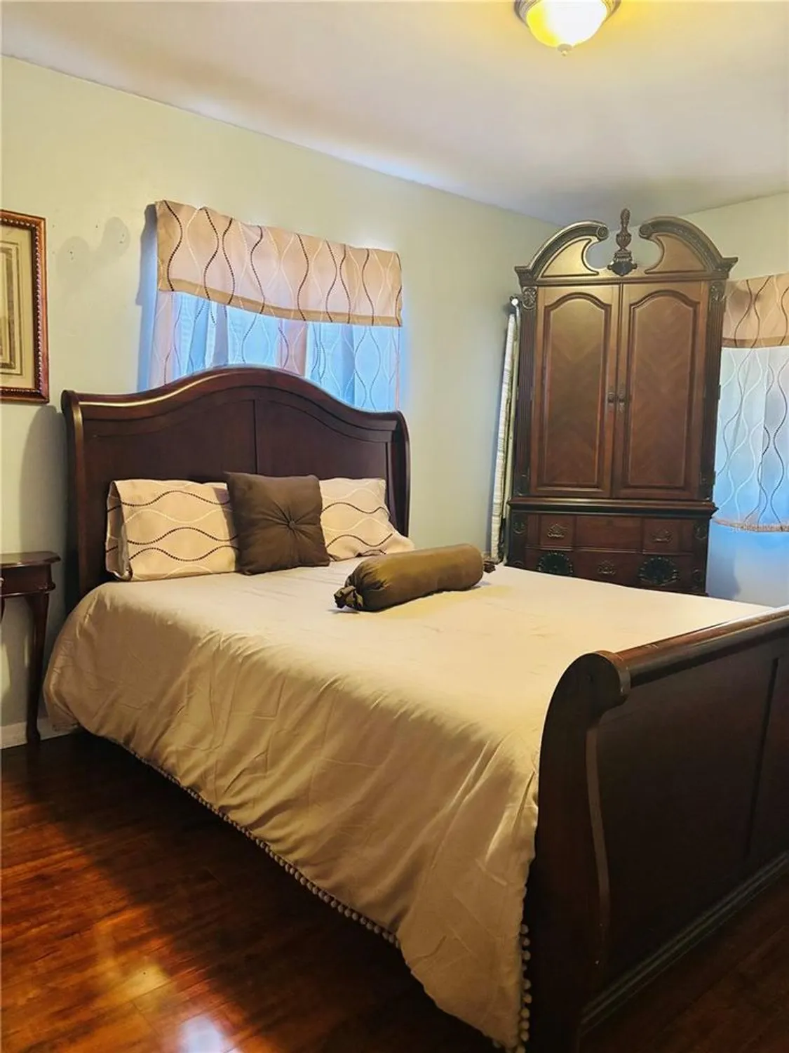 Property Slideshow image 9 of 24 | 1516 arrowhead dr, Sun City Center, FL, 33573