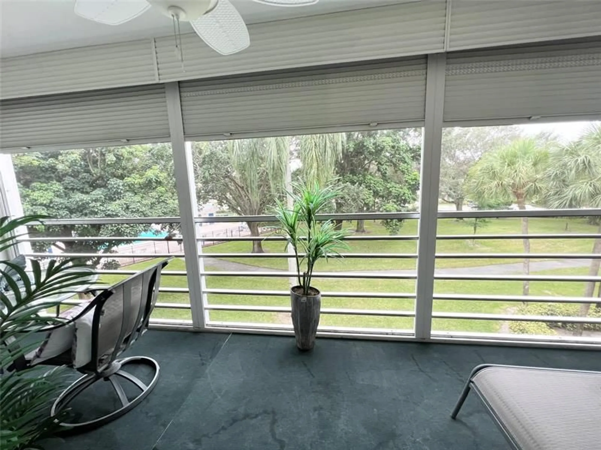Property Slideshow image 18 of 40 | 3002 portofino isle e3, Coconut Creek, FL, 33066