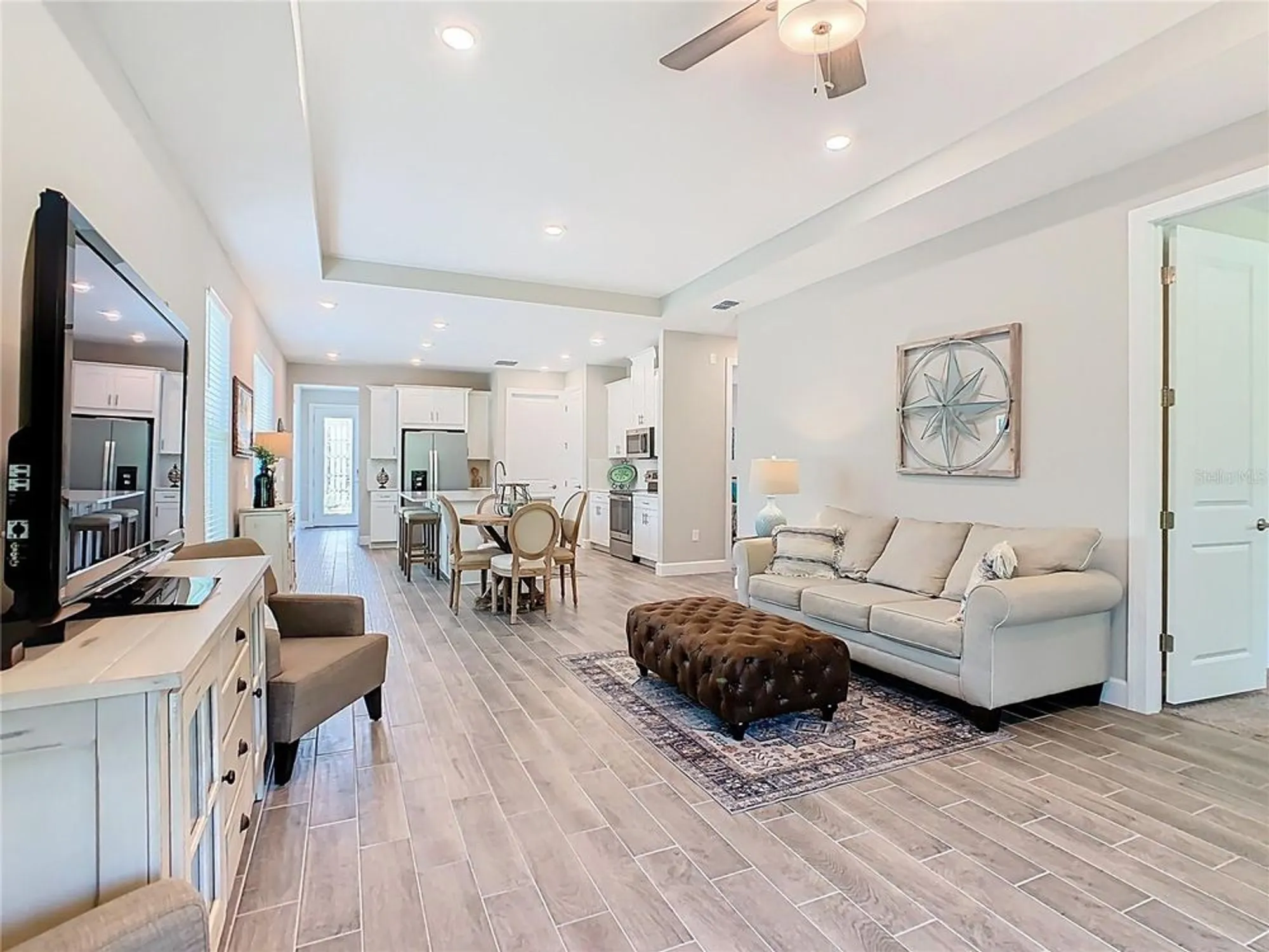 Property Slideshow image 16 of 48 | 1029 umbria dr, Poinciana, FL, 34759