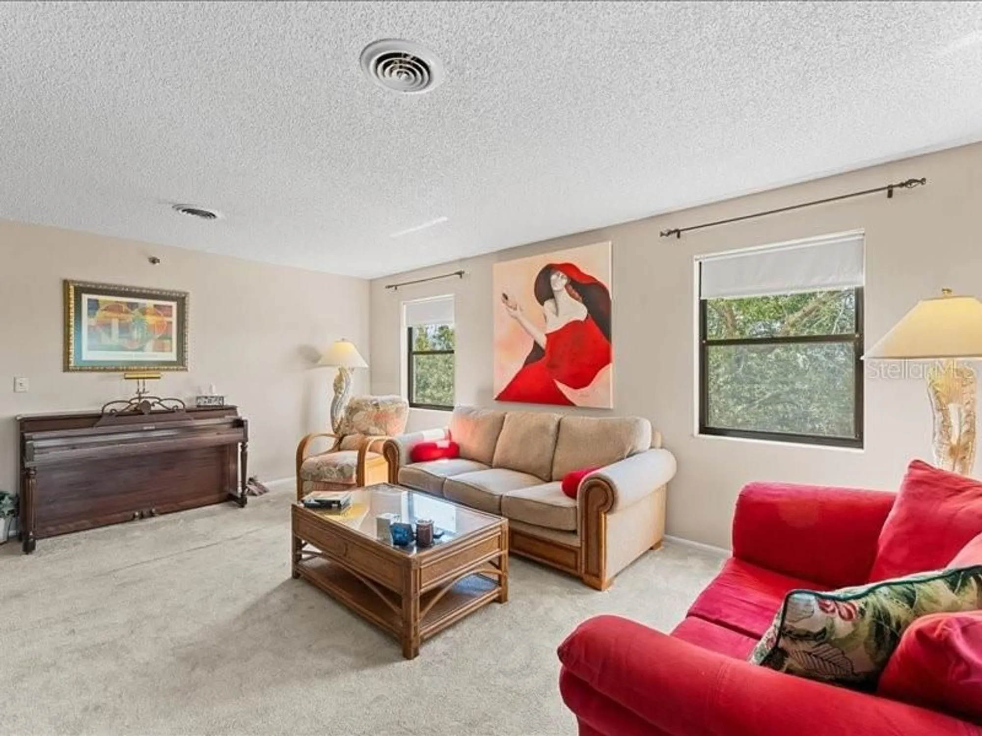 Property Slideshow image 11 of 47 | 8186 terrace garden dr n unit 401, Saint Petersburg, FL, 33709