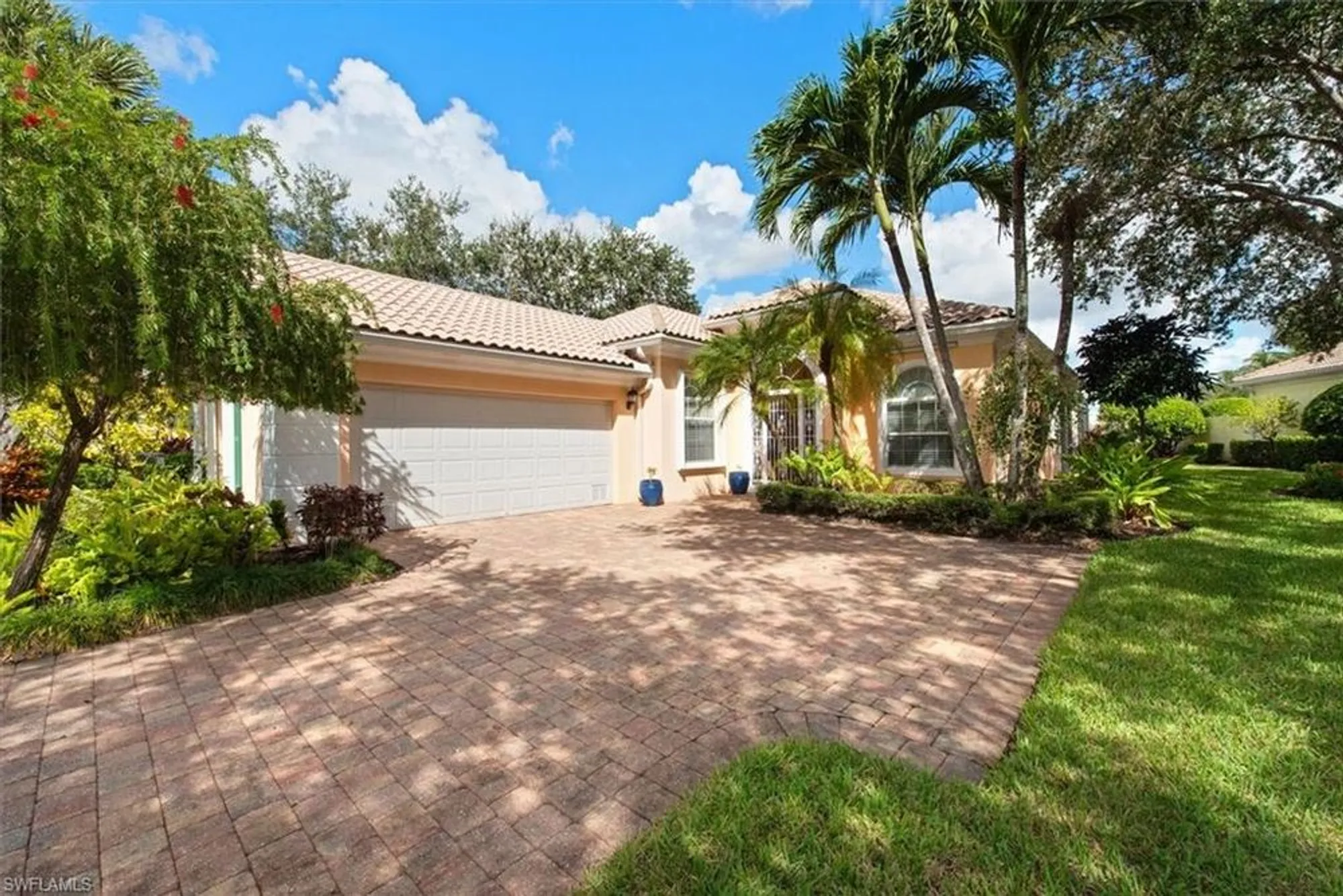 Property Slideshow image 24 of 39 | 28169 herring way, Bonita Springs, FL, 34135
