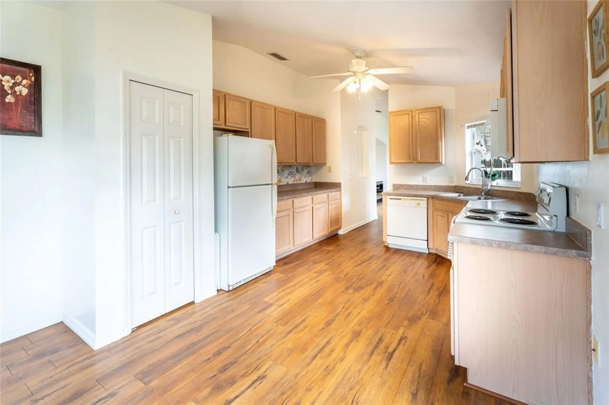 Property Slideshow image 11 of 53 | 151 bell tower xing w, Kissimmee, FL, 34759