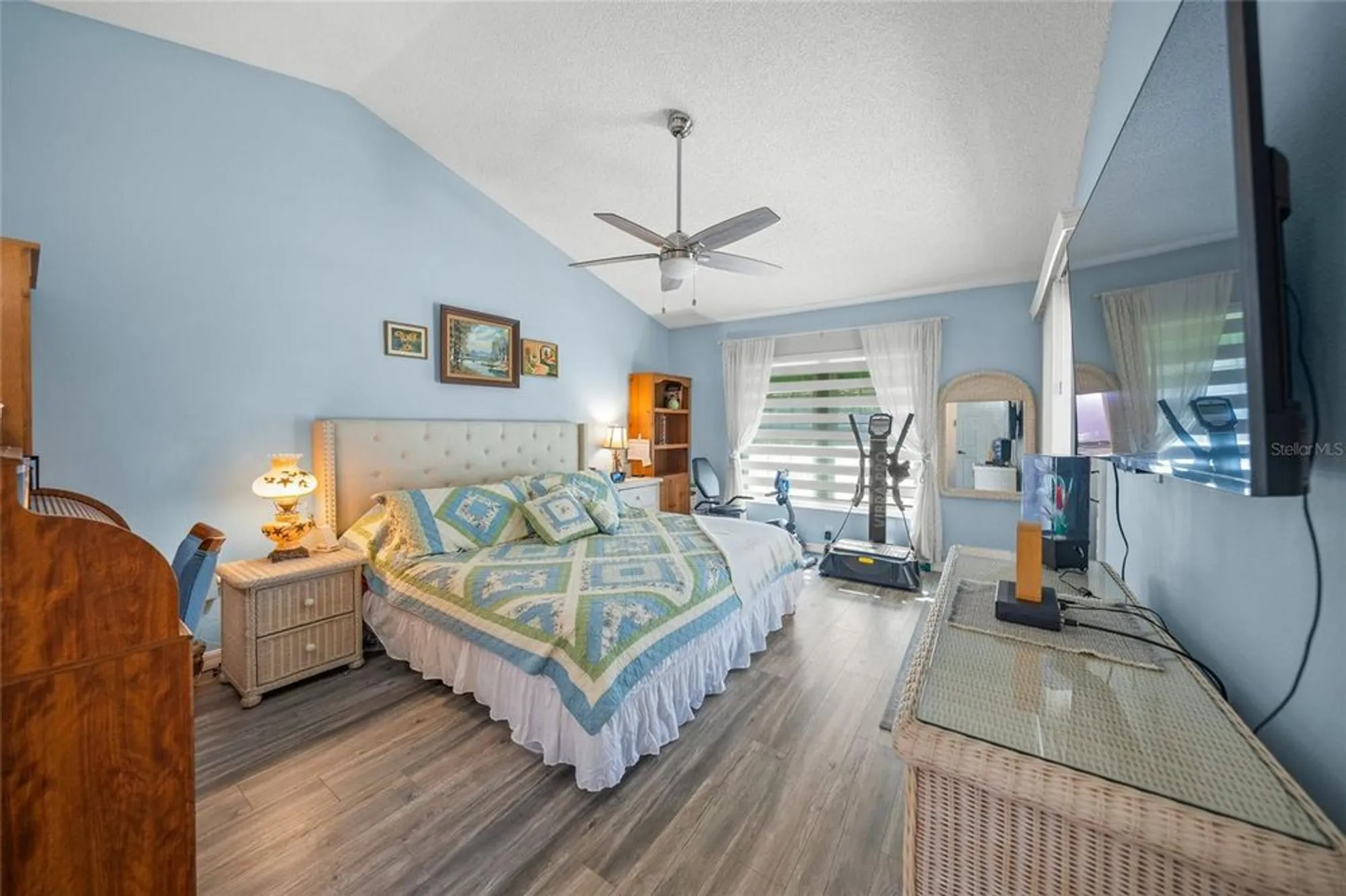 Property Slideshow image 22 of 51 | 5958 clubside dr, Sarasota, FL, 34243