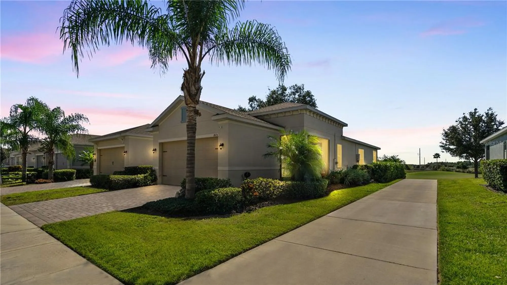 Property Slideshow image 1 of 90 | 1825 flora pass pl, Kissimmee, FL, 34747