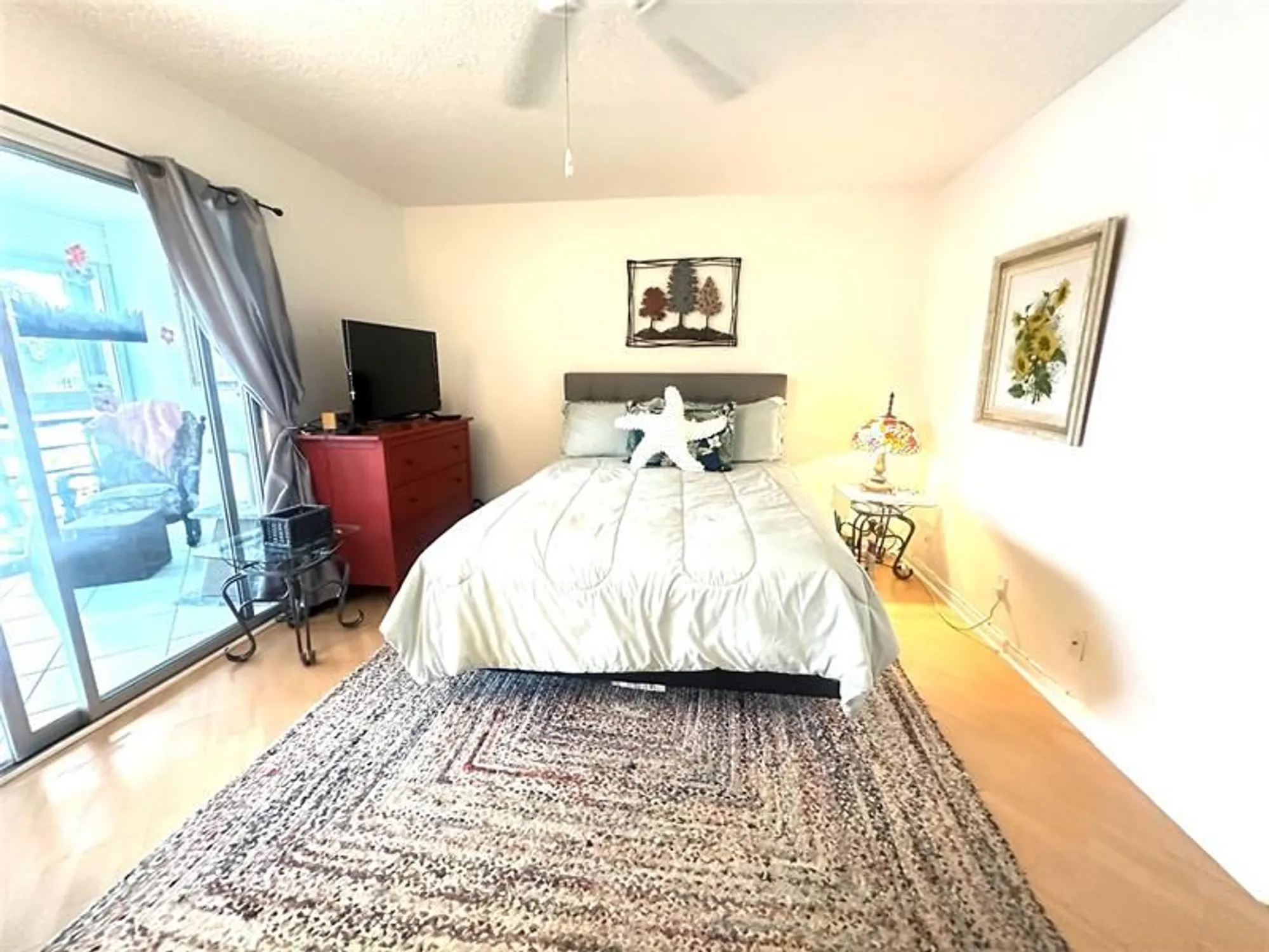 Property Slideshow image 12 of 57 | 2004 harwood c # 2004, Deerfield Beach, FL, 33442