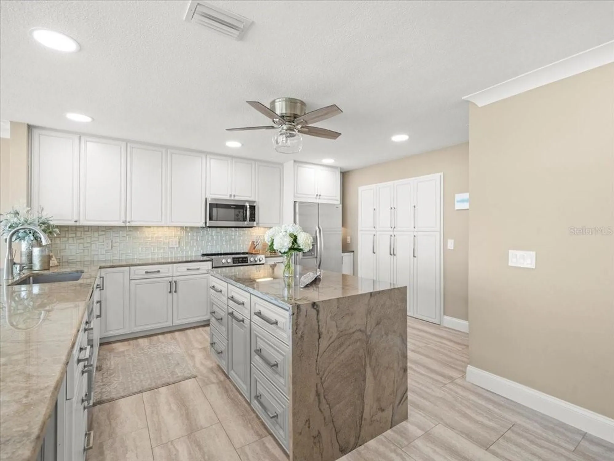 Property Slideshow image 17 of 74 | 7600 sun island dr ph 804, South Pasadena, FL, 33707