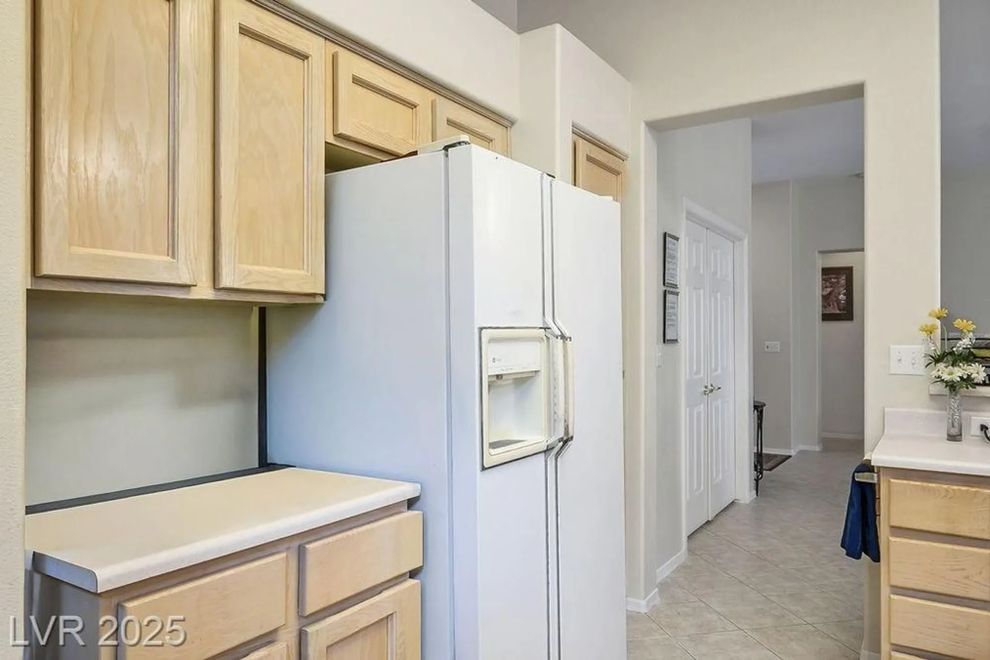 Property Slideshow image 8 of 74 | 10409 longwood dr, Las Vegas, NV, 89134