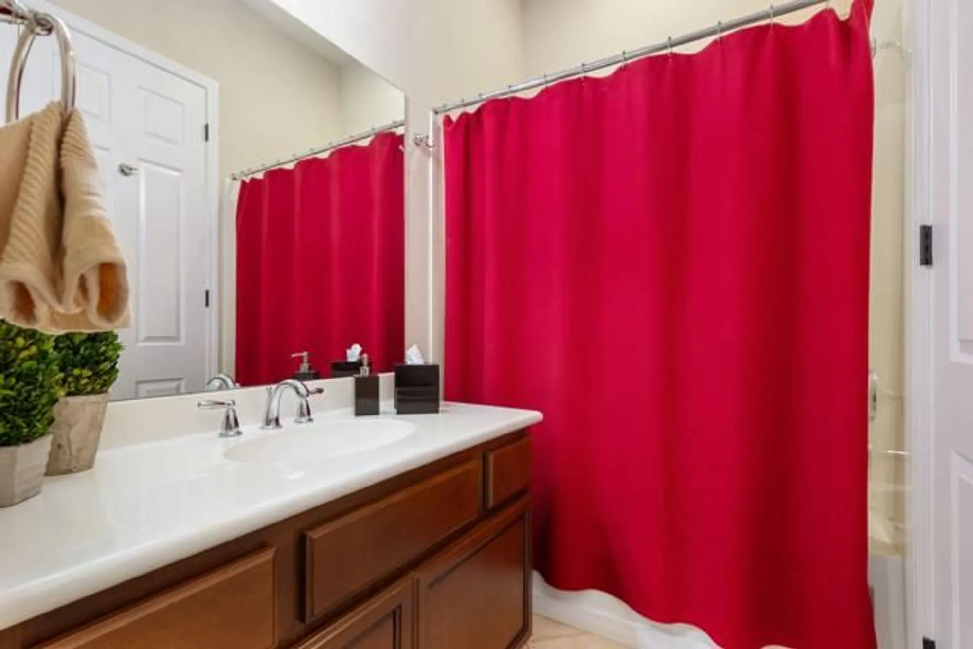 Property Slideshow image 28 of 74 | 81463 joshua tree ct, La Quinta, CA, 92253
