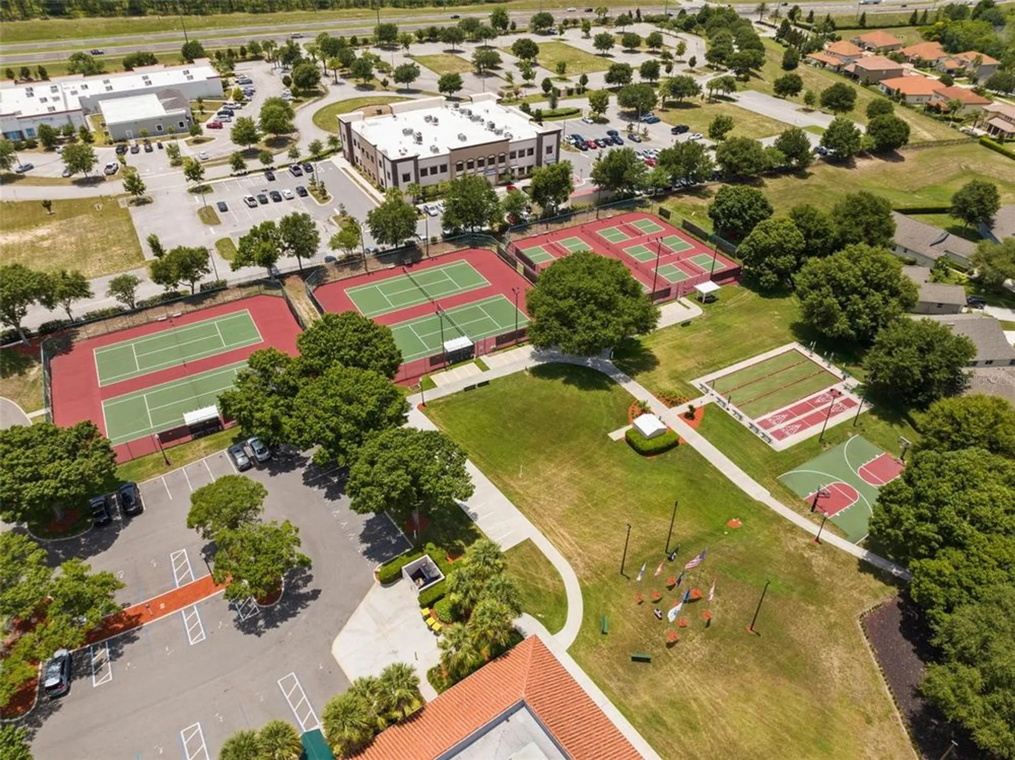 Property Slideshow image 72 of 82 | 4122 hammersmith dr, Clermont, FL, 34711
