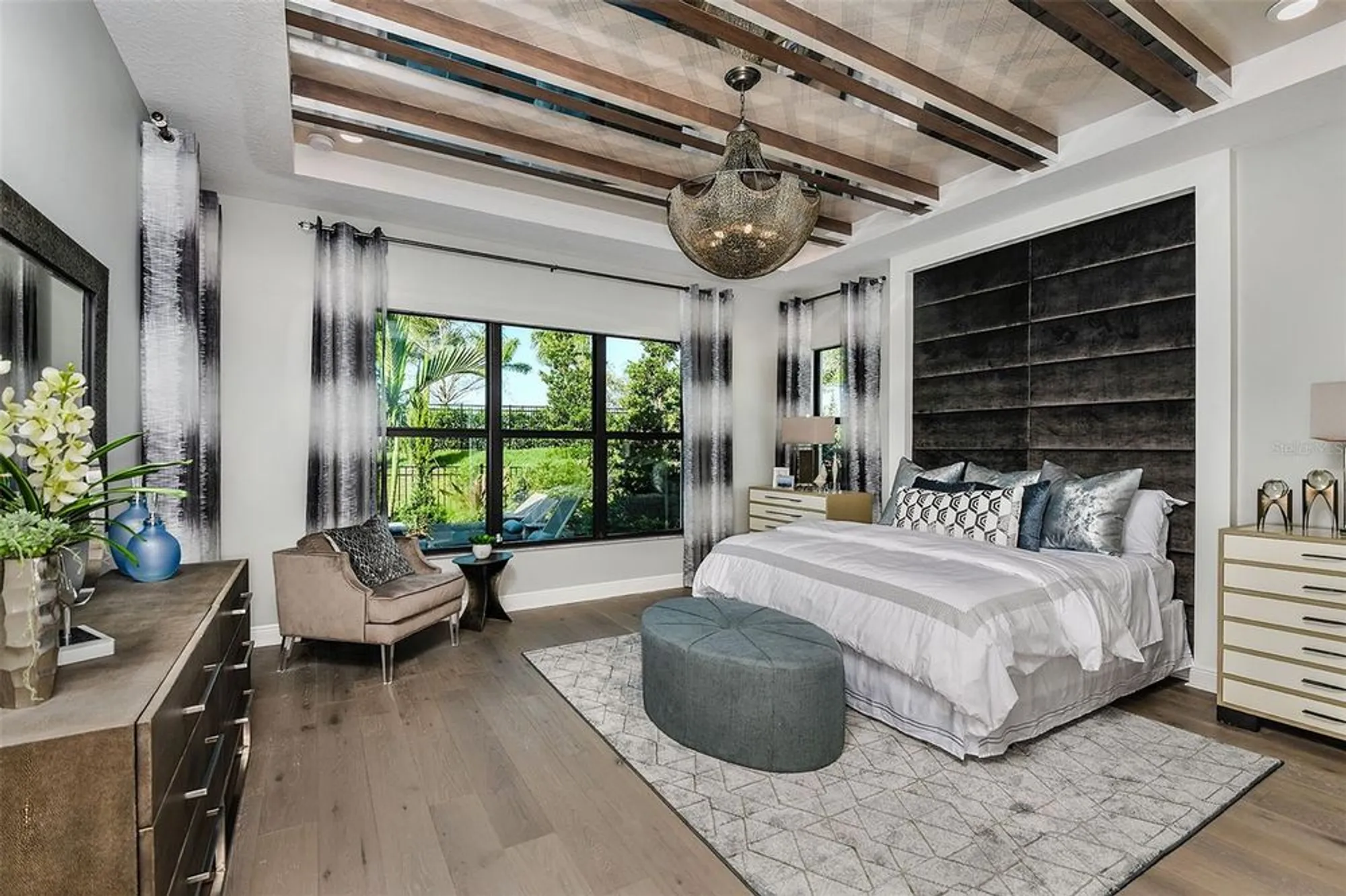 Property Slideshow image 25 of 78 | 18225 cresswind ter, Lakewood Ranch, FL, 34211