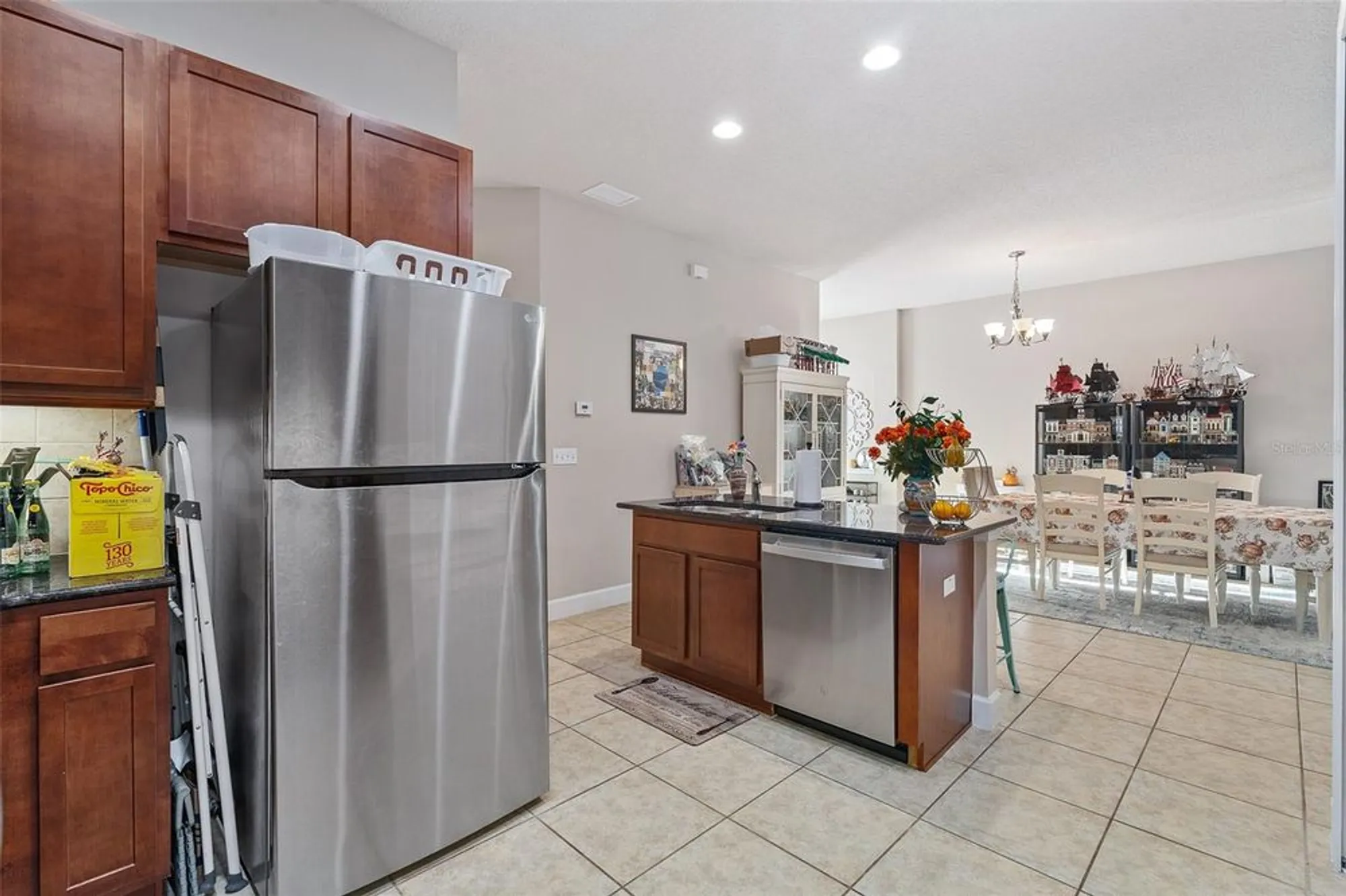 Property Slideshow image 14 of 51 | 1047 kilkenny ln, Ormond Beach, FL, 32174