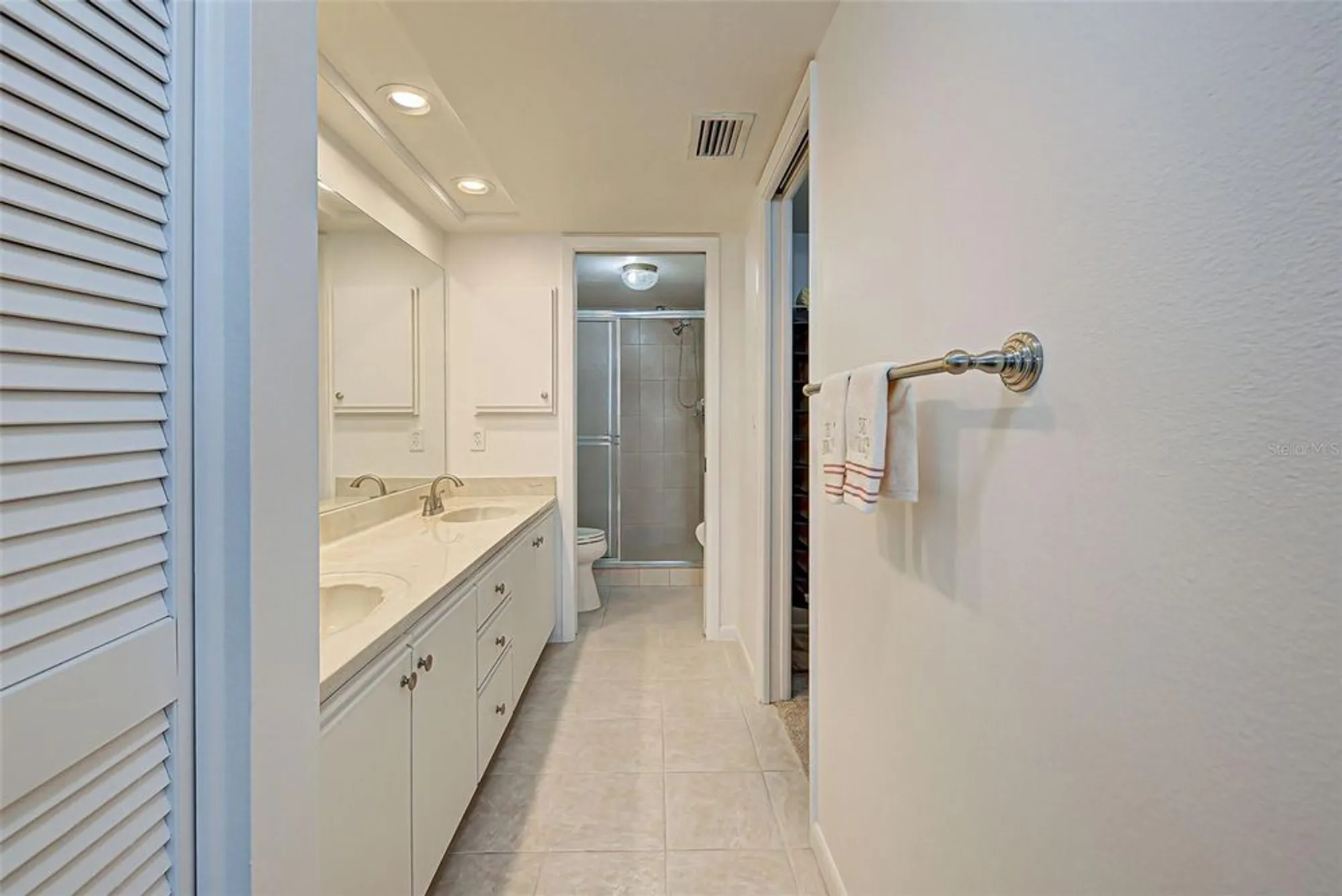 Property Slideshow image 31 of 44 | 1100 capri isles blvd 324, Venice, FL, 34292