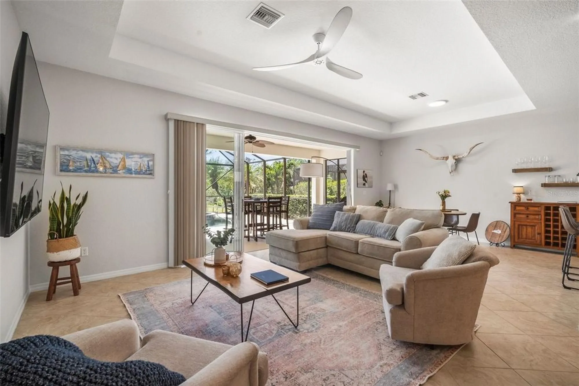 Property Slideshow image 4 of 52 | 358 river enclave ct, Bradenton, FL, 34212