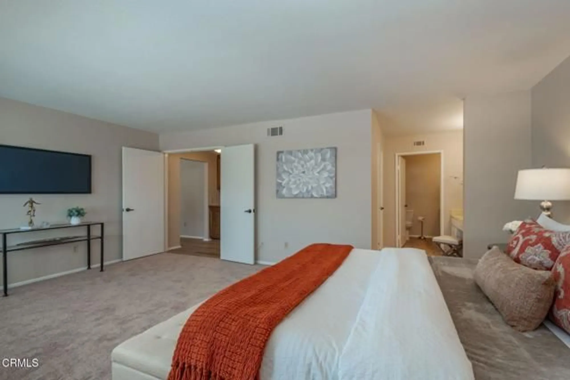 Property Slideshow image 13 of 33 | 35206 village 35, Camarillo, CA, 93012