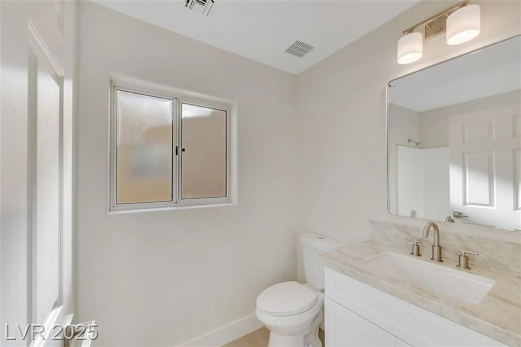 Property Slideshow image 26 of 31 | 2441 banora point dr, Las Vegas, NV, 89134