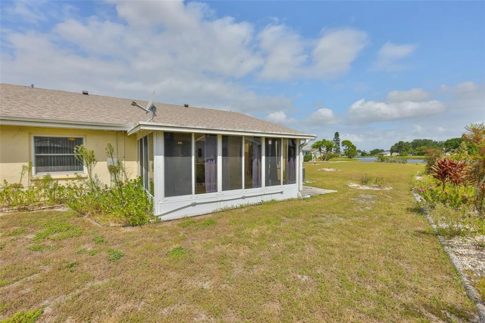 Property Slideshow image 42 of 46 | 206 sola ln, Sun City Center, FL, 33573