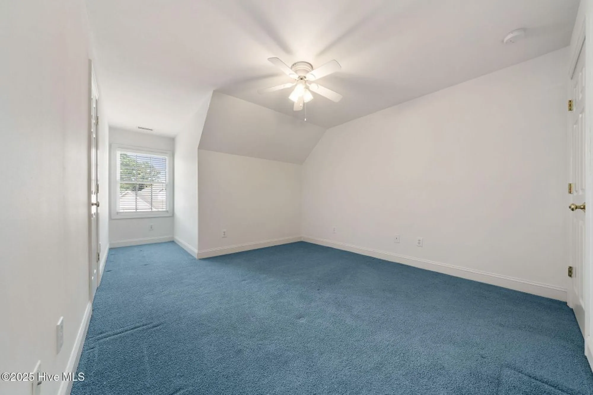 Property Slideshow image 39 of 86 | 4103 kittiwake ct, Southport, NC, 28461