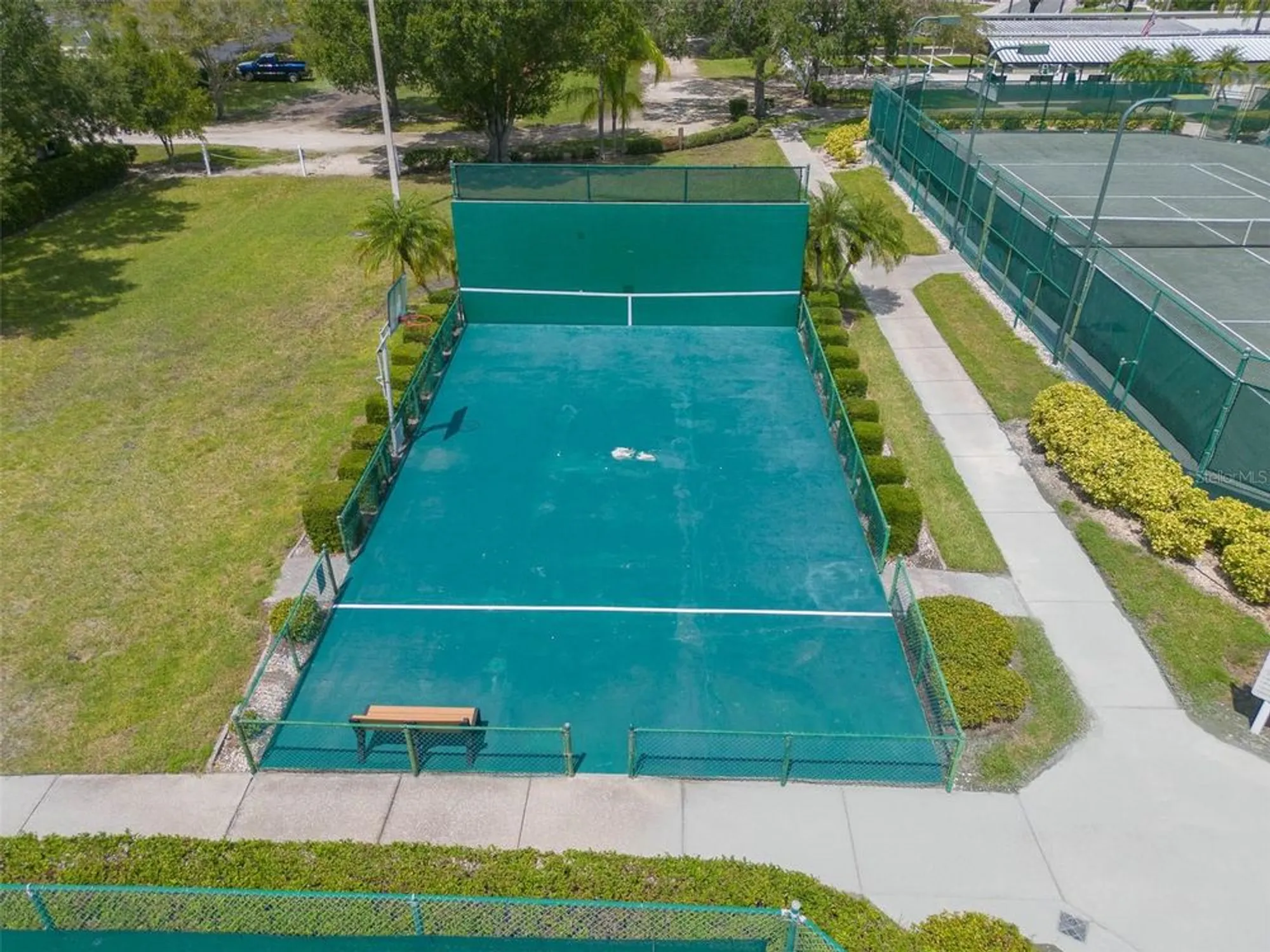 Property Slideshow image 55 of 57 | 712 chipper dr, Sun City Center, FL, 33573