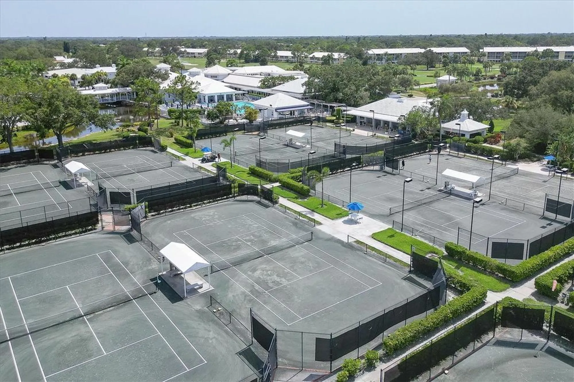 Property Slideshow image 52 of 61 | 408 cerromar cir 331, Venice, FL, 34293