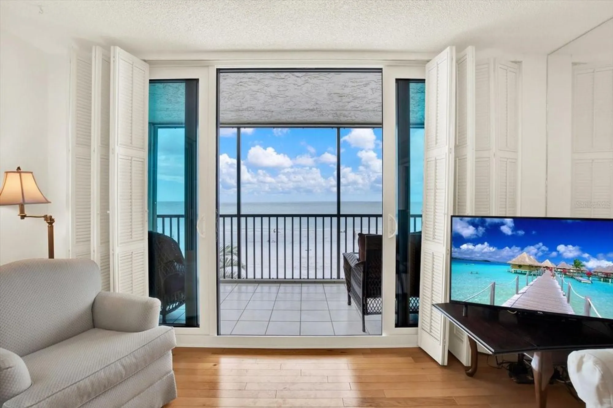 Property Slideshow image 5 of 40 | 18304 gulf blvd 219, Redington Shores, FL, 33708