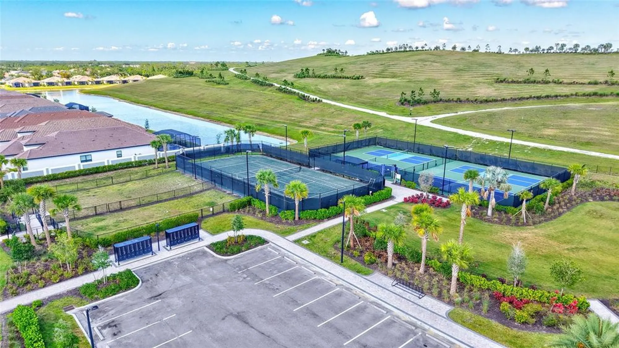 Property Slideshow image 46 of 56 | 6203 grandview hill ct, Bradenton, FL, 34203