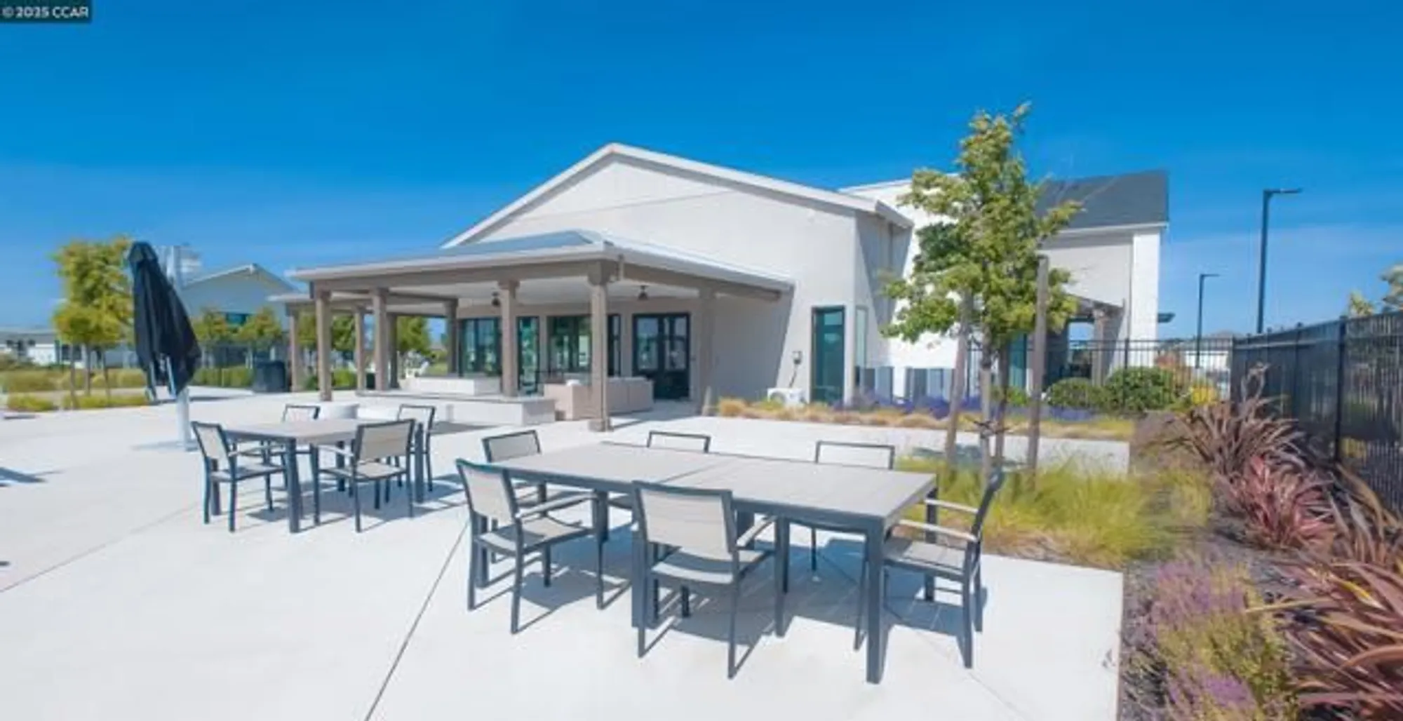 Property Slideshow image 34 of 37 | 2299 rustic oak ln, Rio Vista, CA, 94571