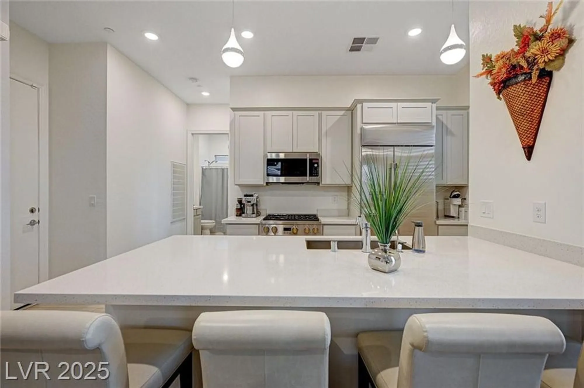 Property Slideshow image 19 of 67 | 912 allister fields ln, Las Vegas, NV, 89138