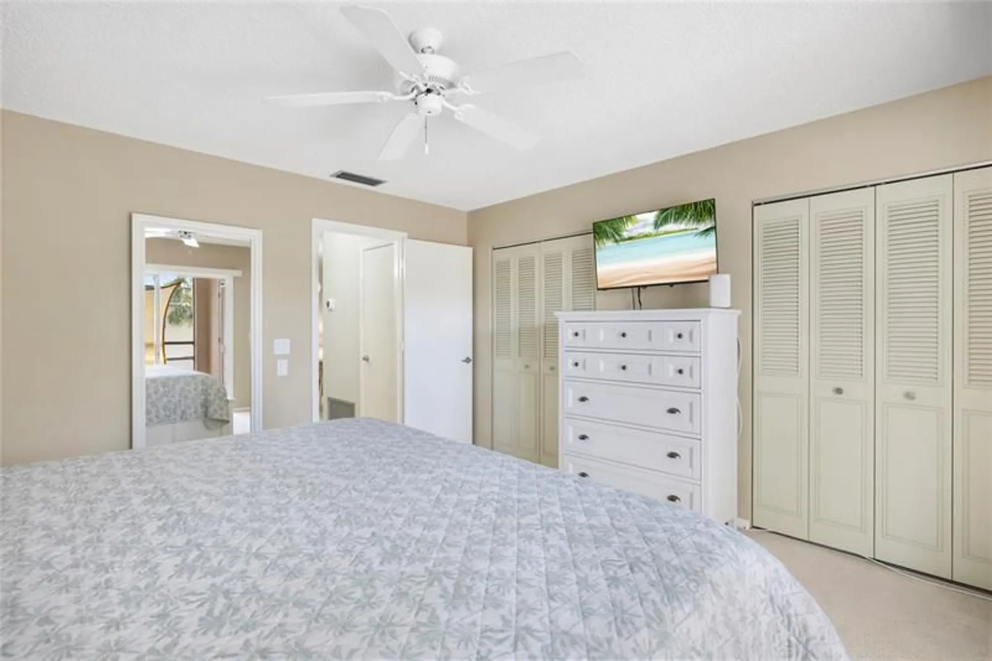 Property Slideshow image 13 of 20 | 27 vista gardens trl apt 204, Vero Beach, FL, 32962