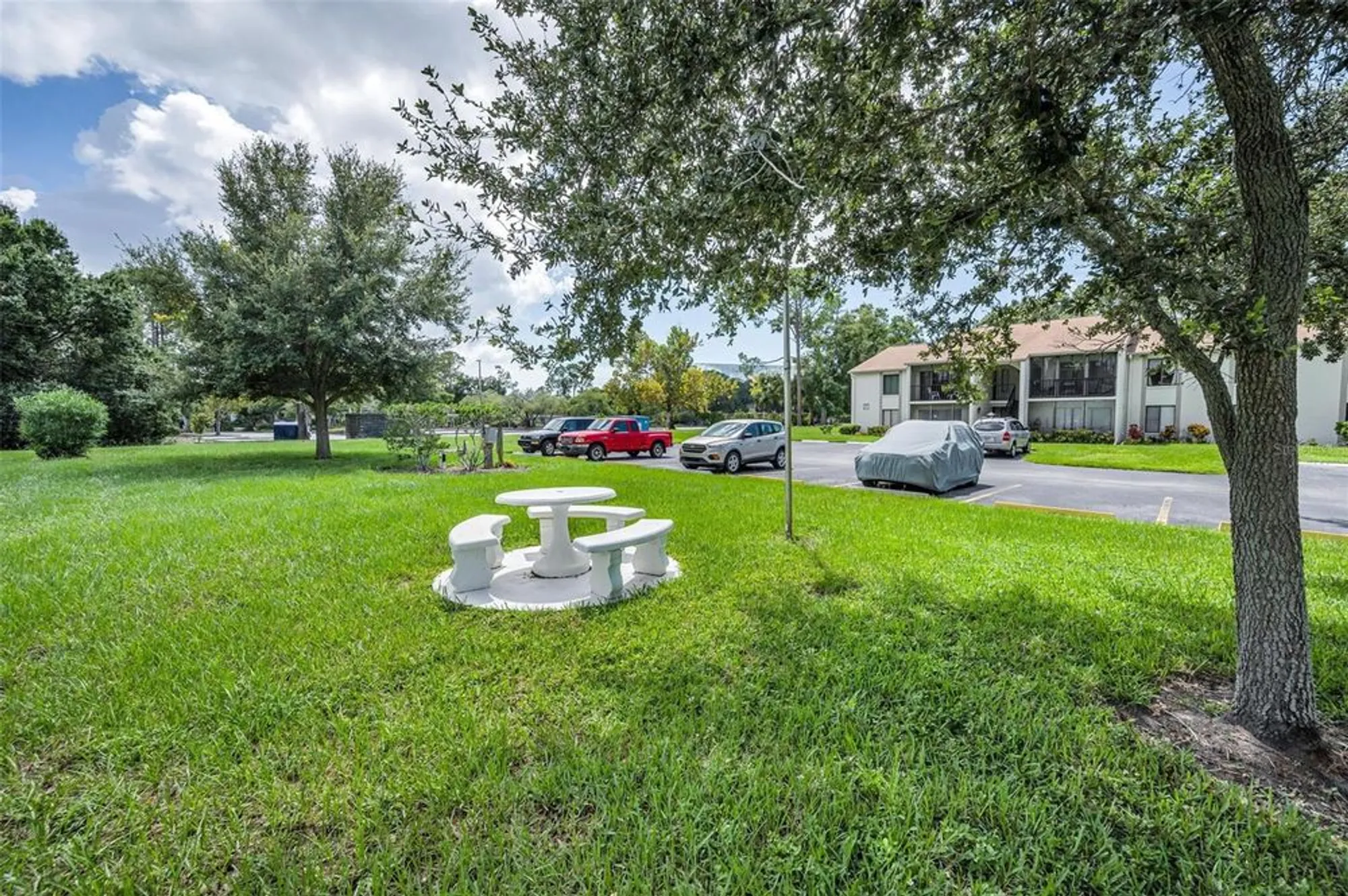 Property Slideshow image 34 of 63 | 2642 pine ridge way d2, Palm Harbor, FL, 34684