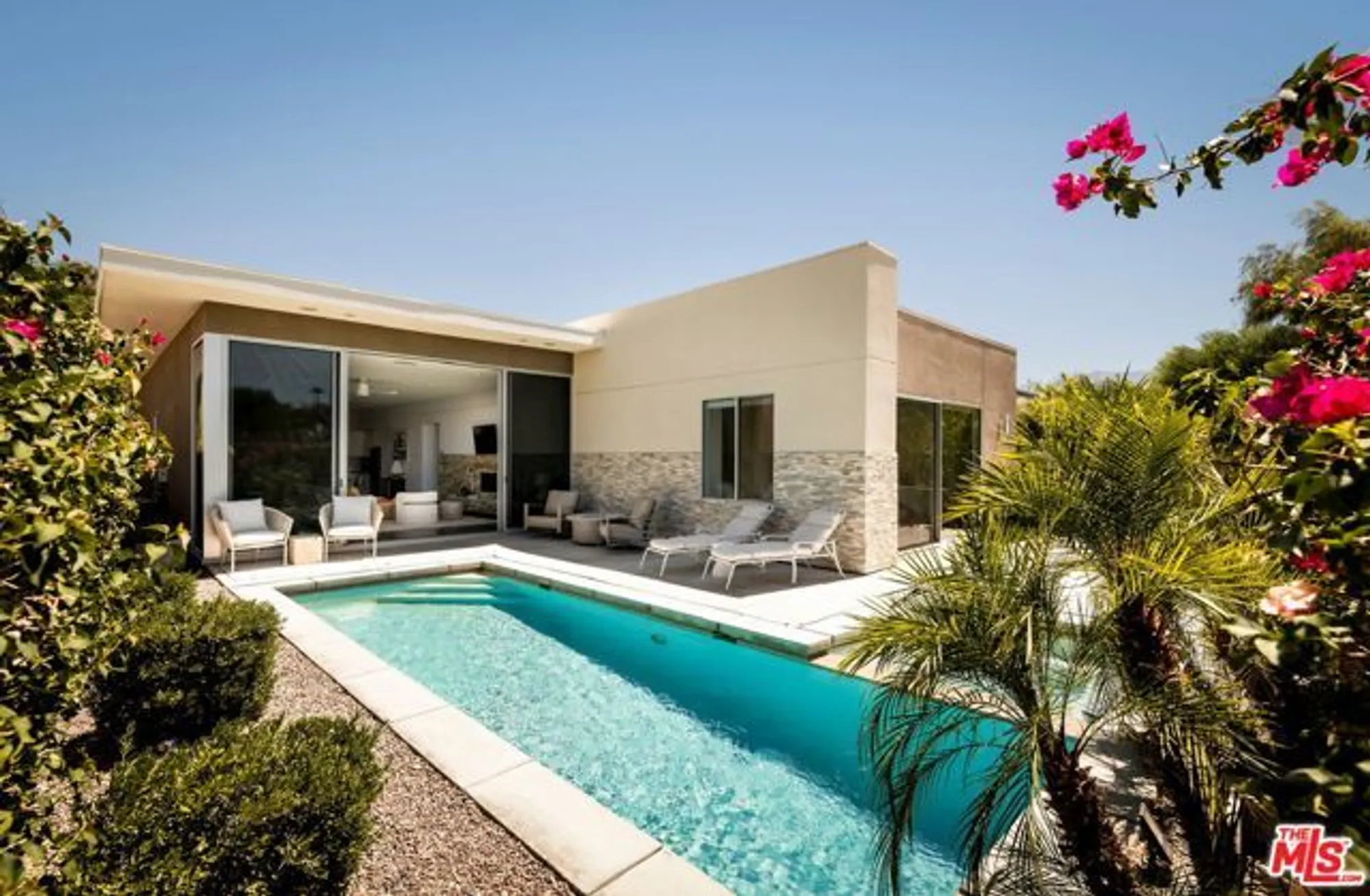 Property Slideshow image 20 of 22 | 4631 kellogg way, Palm Springs, CA, 92262