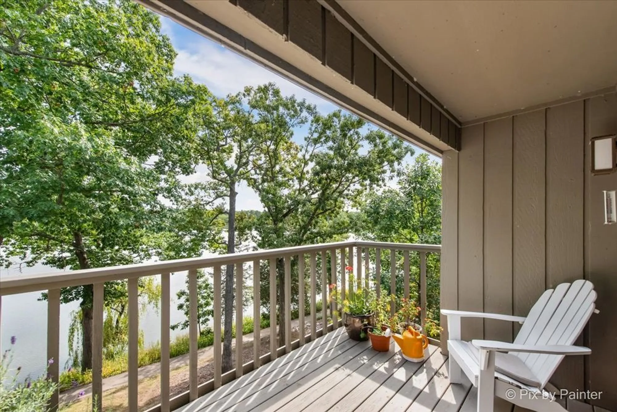 Property Slideshow image 8 of 39 | 209 shoreline rd b, Lake Barrington, IL, 60010