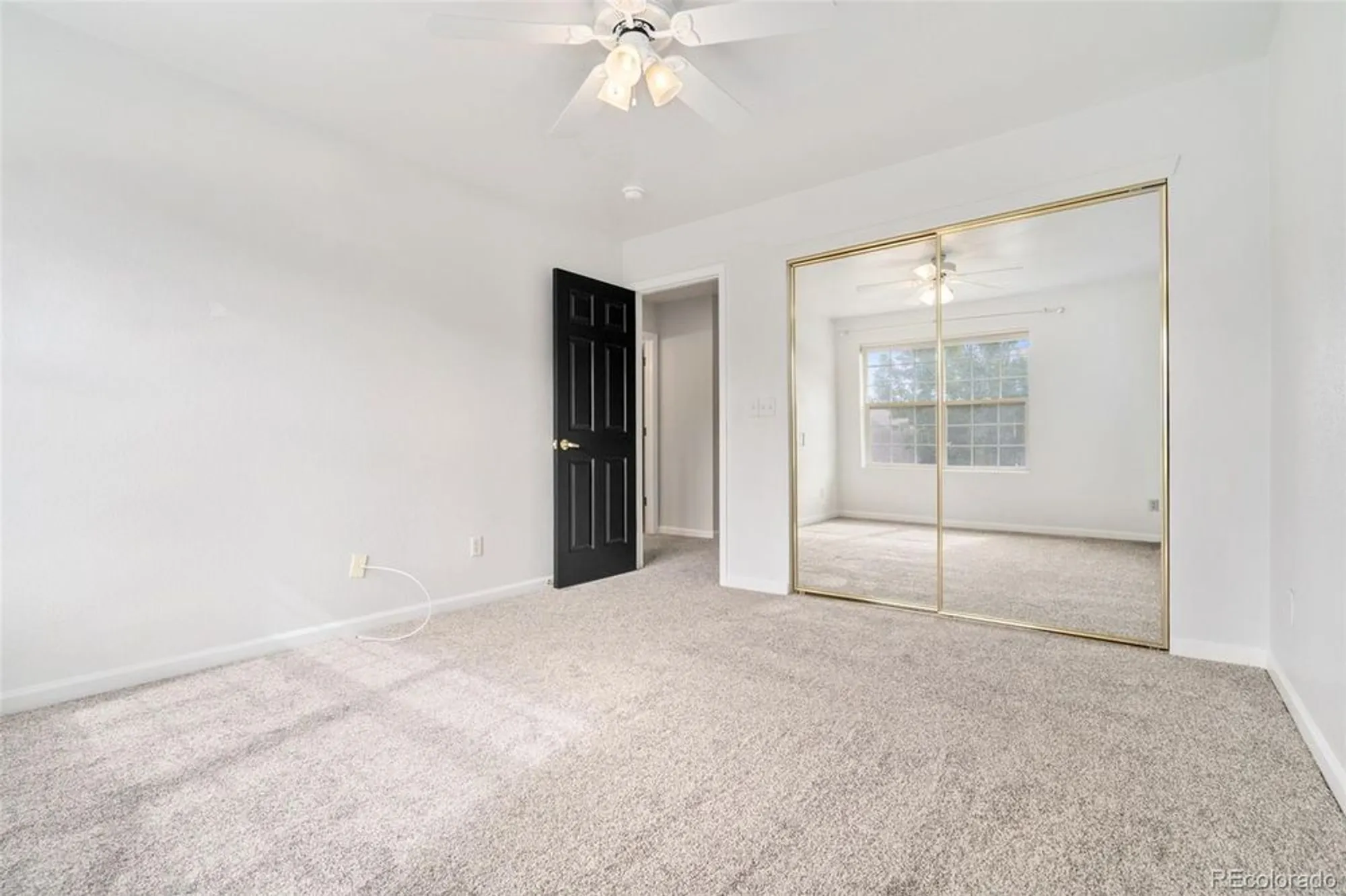 Property Slideshow image 24 of 41 | 2715 w greens dr, Littleton, CO, 80123