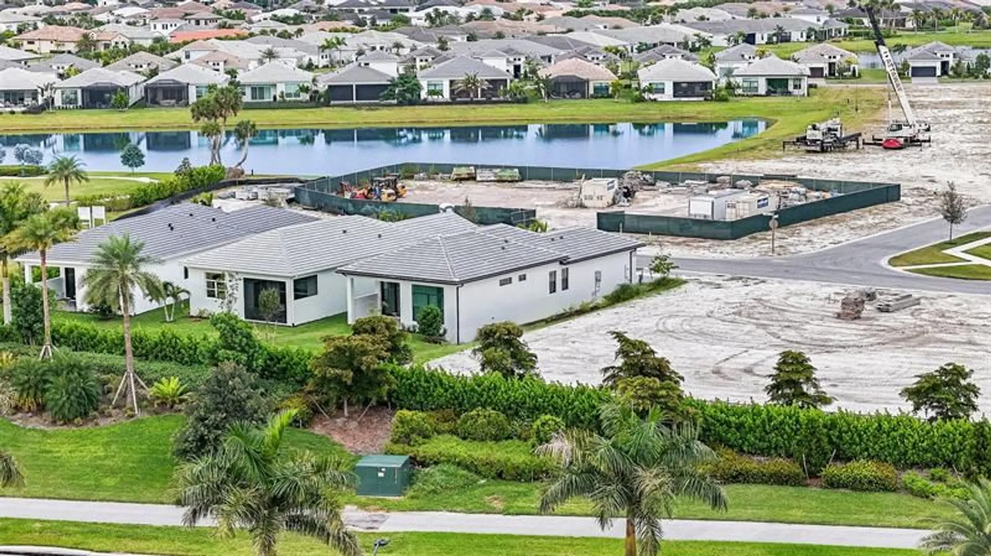 Property Slideshow image 41 of 56 | 4980 saint armands way, Westlake, FL, 33470