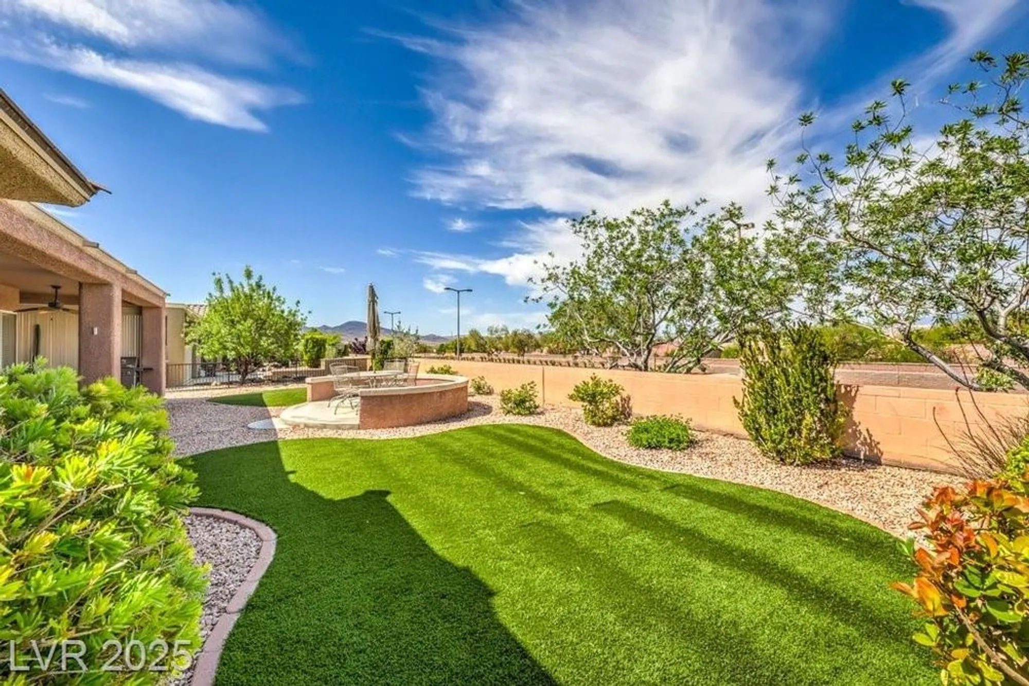 Property Slideshow image 48 of 72 | 2095 colvin run dr, Henderson, NV, 89052