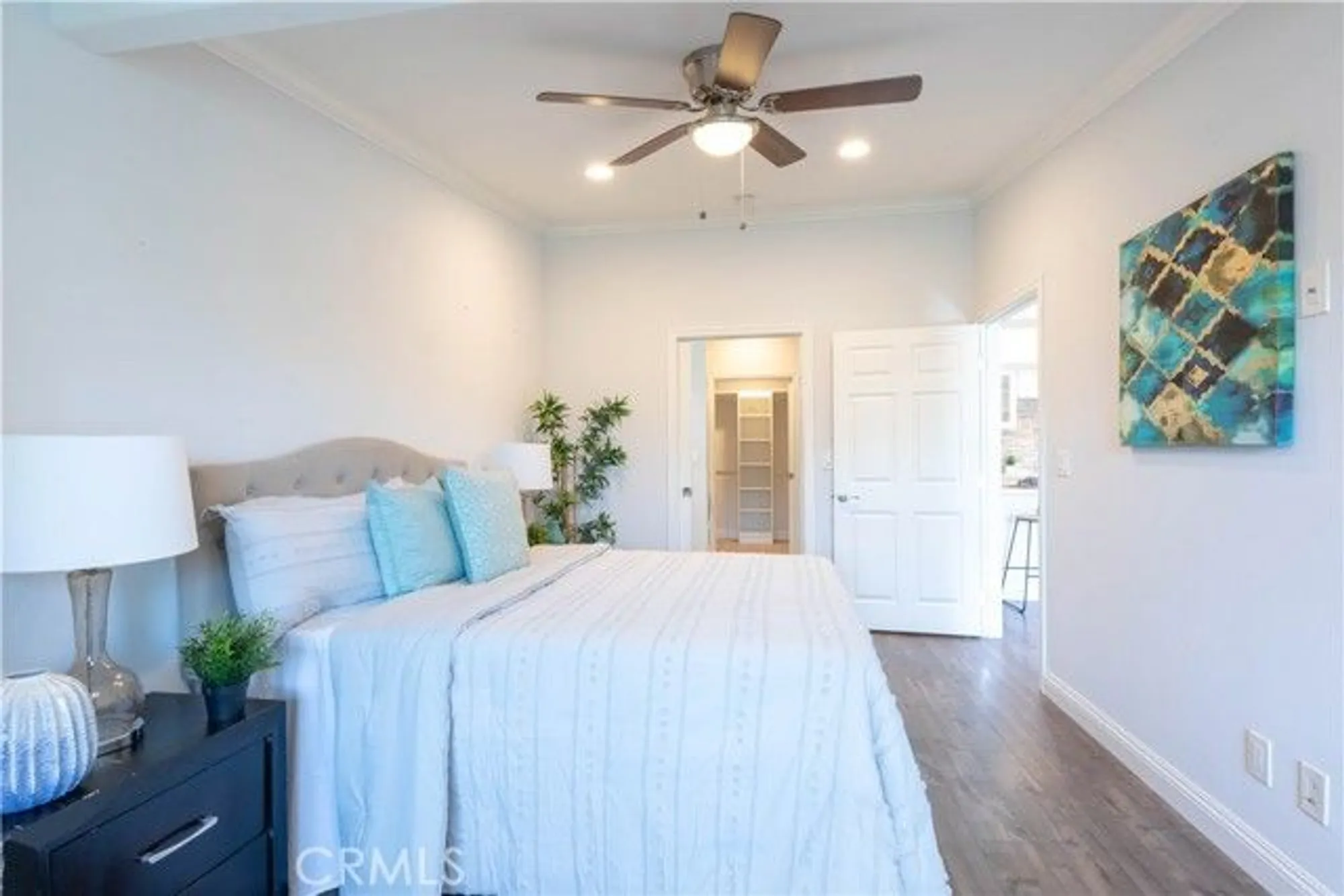 Property Slideshow image 15 of 51 | 1221 knollwood m4 47h, Seal Beach, CA, 90740